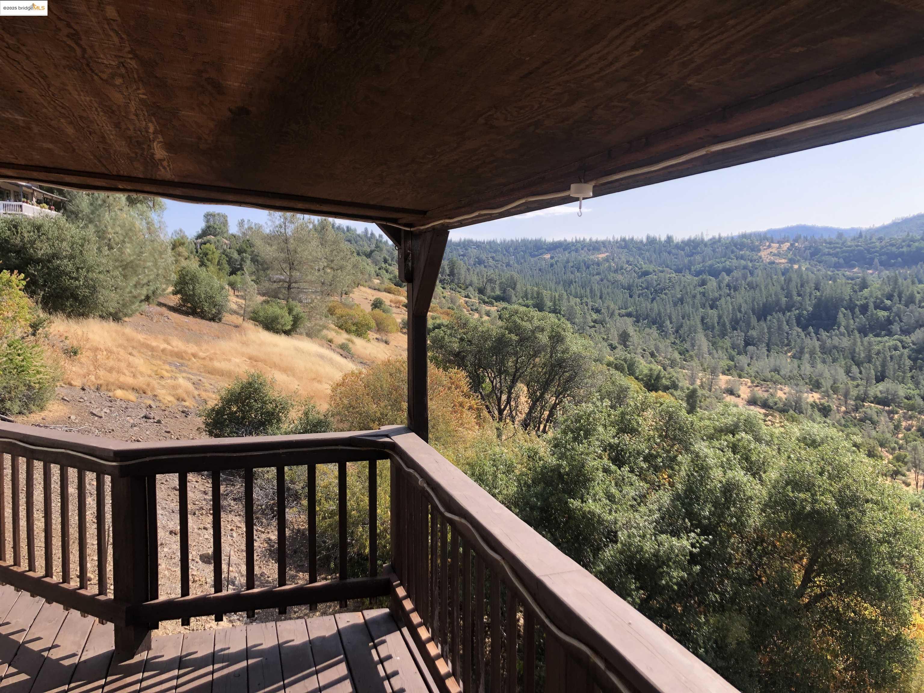 Detail Gallery Image 7 of 52 For 21239 Pokie Dr., Soulsbyville,  CA 95372 - 3 Beds | 2 Baths
