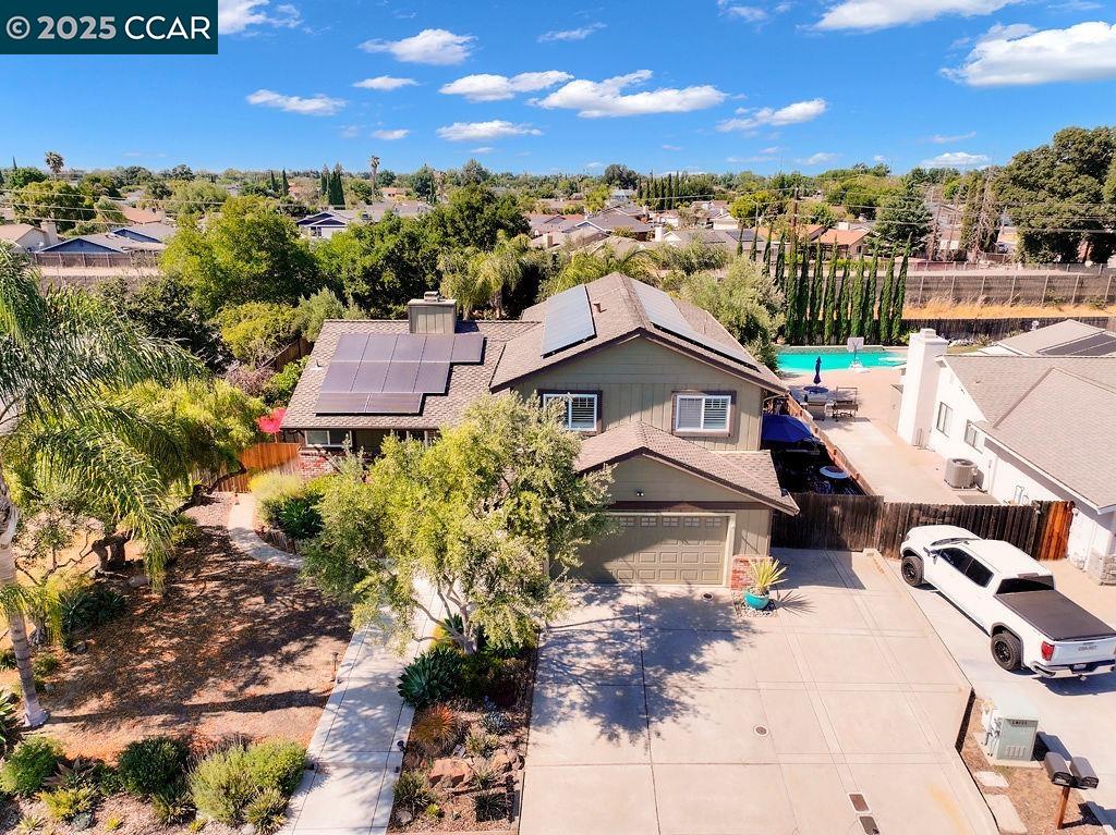 Detail Gallery Image 5 of 35 For 1050 Woodglen, Oakley,  CA 94561 - 4 Beds | 3 Baths
