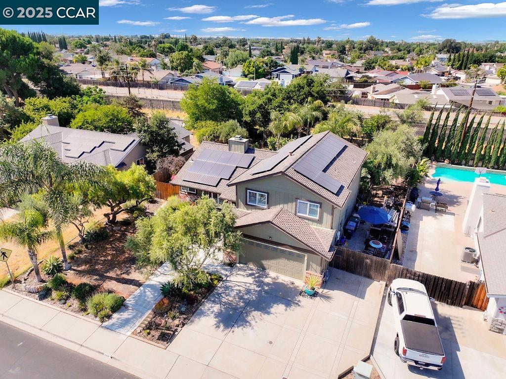 Detail Gallery Image 6 of 35 For 1050 Woodglen, Oakley,  CA 94561 - 4 Beds | 3 Baths
