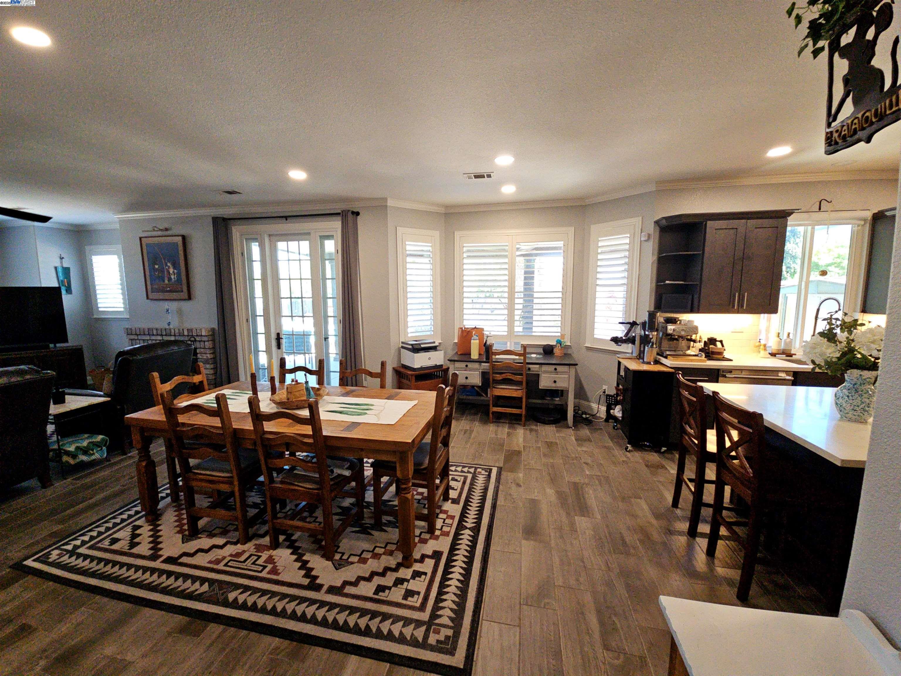 Detail Gallery Image 10 of 60 For 4020 Haley Ct, Oakley,  CA 94561 - 3 Beds | 2/1 Baths