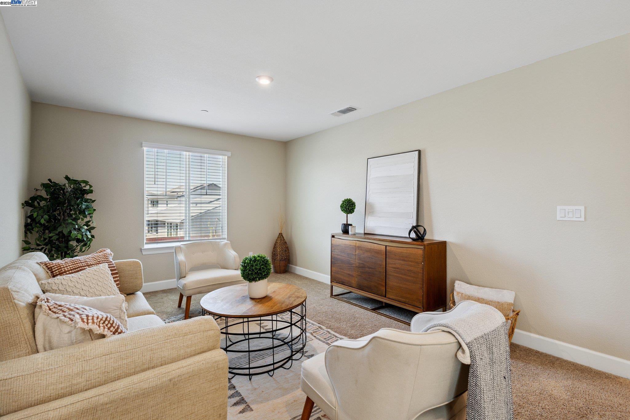 Detail Gallery Image 20 of 44 For 15492 Warbler Pl, Lathrop,  CA 95330 - 4 Beds | 3 Baths