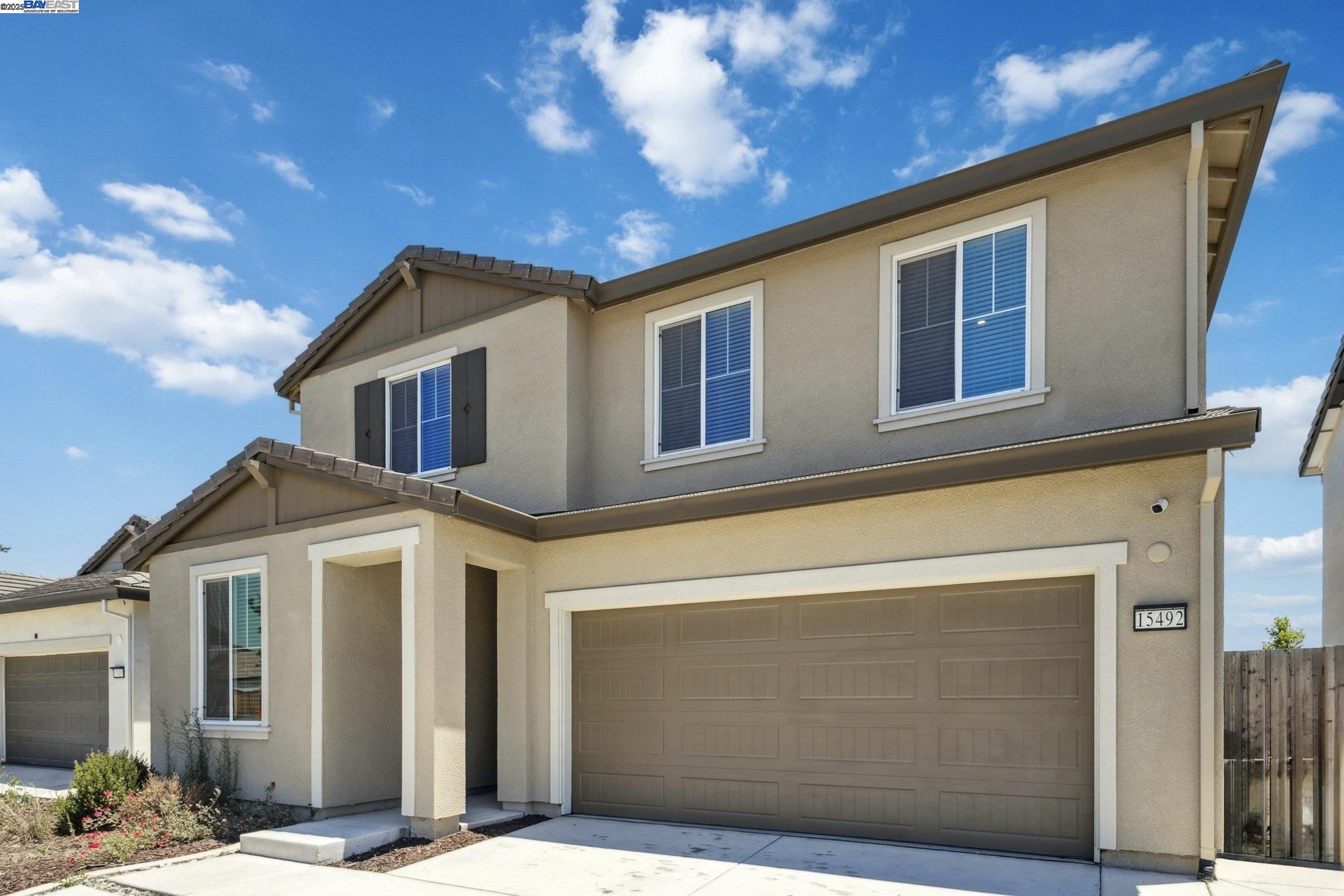 Detail Gallery Image 3 of 44 For 15492 Warbler Pl, Lathrop,  CA 95330 - 4 Beds | 3 Baths