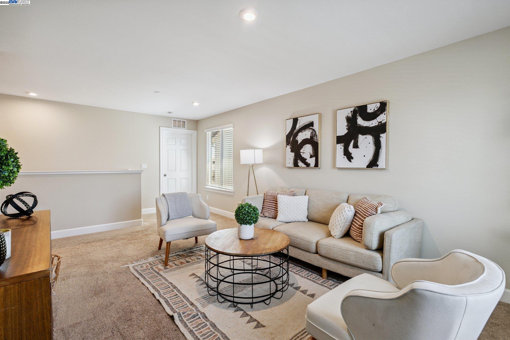 Detail Gallery Image 21 of 44 For 15492 Warbler Pl, Lathrop,  CA 95330 - 4 Beds | 3 Baths