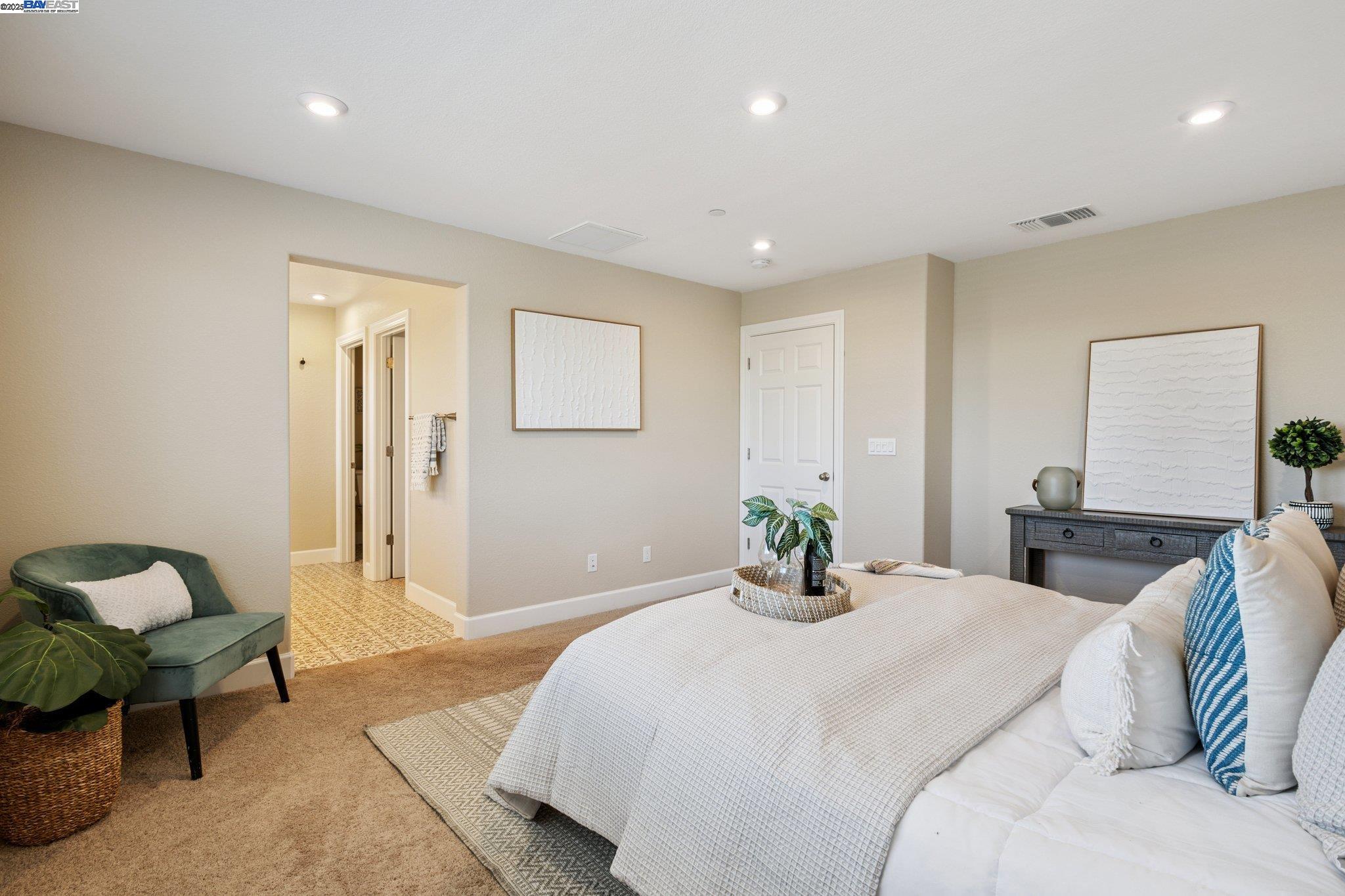 Detail Gallery Image 28 of 44 For 15492 Warbler Pl, Lathrop,  CA 95330 - 4 Beds | 3 Baths