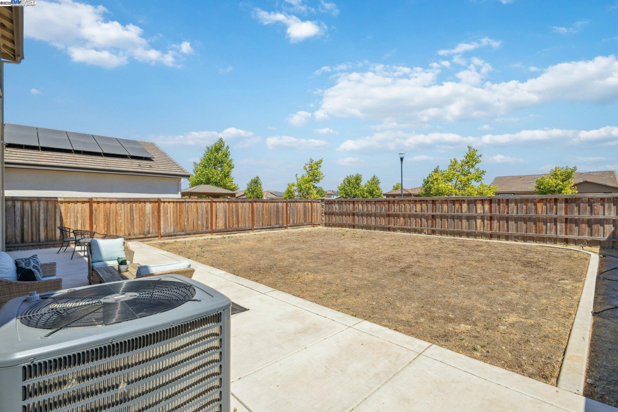 Detail Gallery Image 32 of 44 For 15492 Warbler Pl, Lathrop,  CA 95330 - 4 Beds | 3 Baths