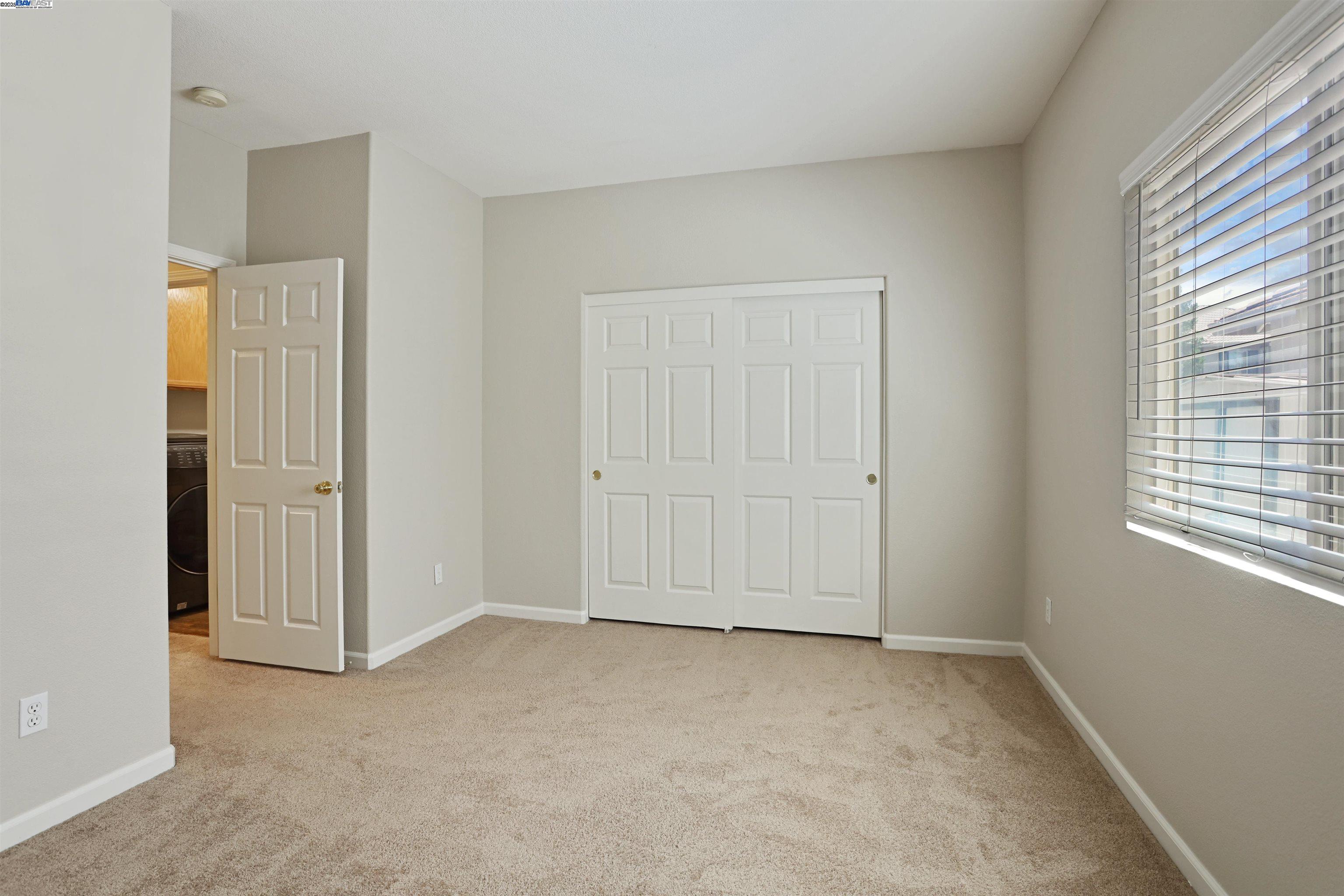 Detail Gallery Image 18 of 43 For 1841 Oregano Way, Tracy,  CA 95376-6727 - 5 Beds | 3 Baths