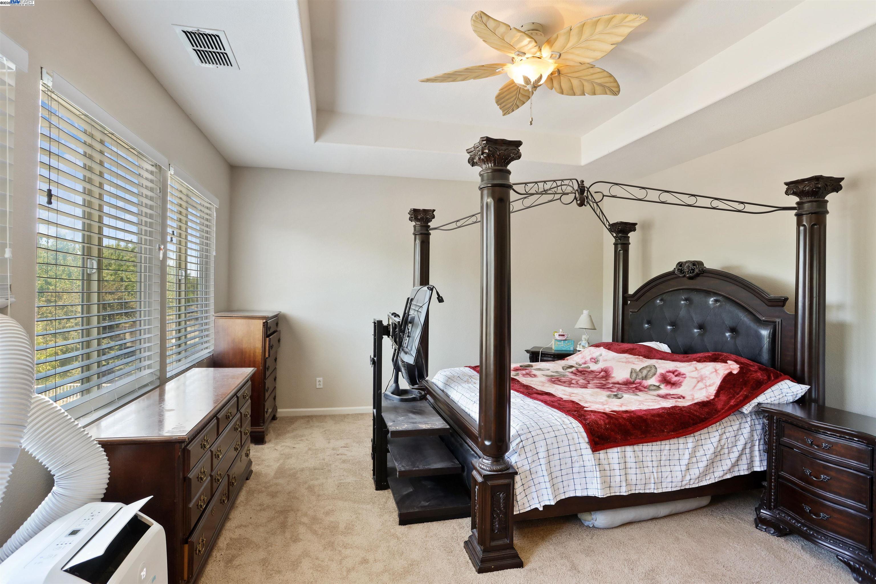 Detail Gallery Image 25 of 43 For 1841 Oregano Way, Tracy,  CA 95376-6727 - 5 Beds | 3 Baths