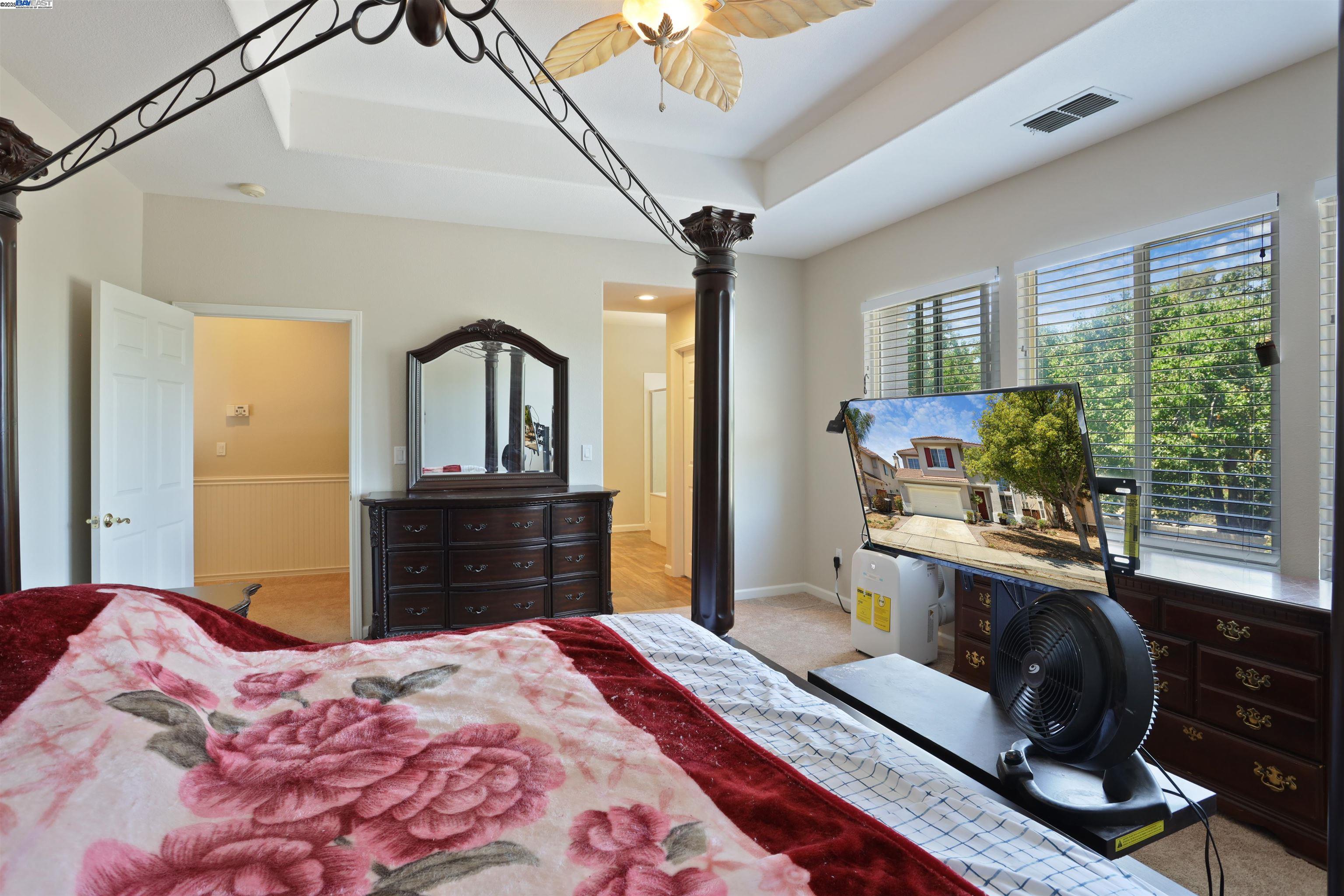 Detail Gallery Image 26 of 43 For 1841 Oregano Way, Tracy,  CA 95376-6727 - 5 Beds | 3 Baths