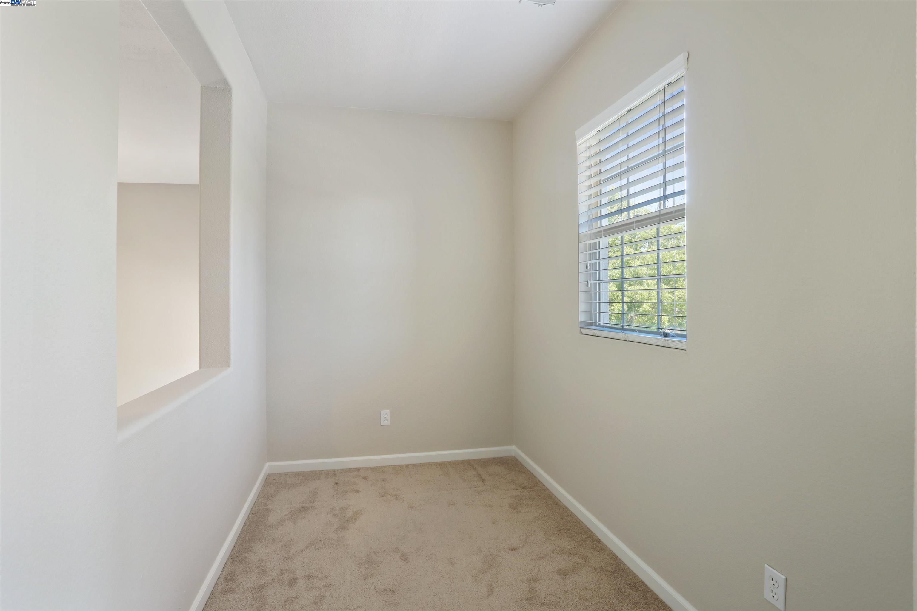Detail Gallery Image 37 of 43 For 1841 Oregano Way, Tracy,  CA 95376-6727 - 5 Beds | 3 Baths