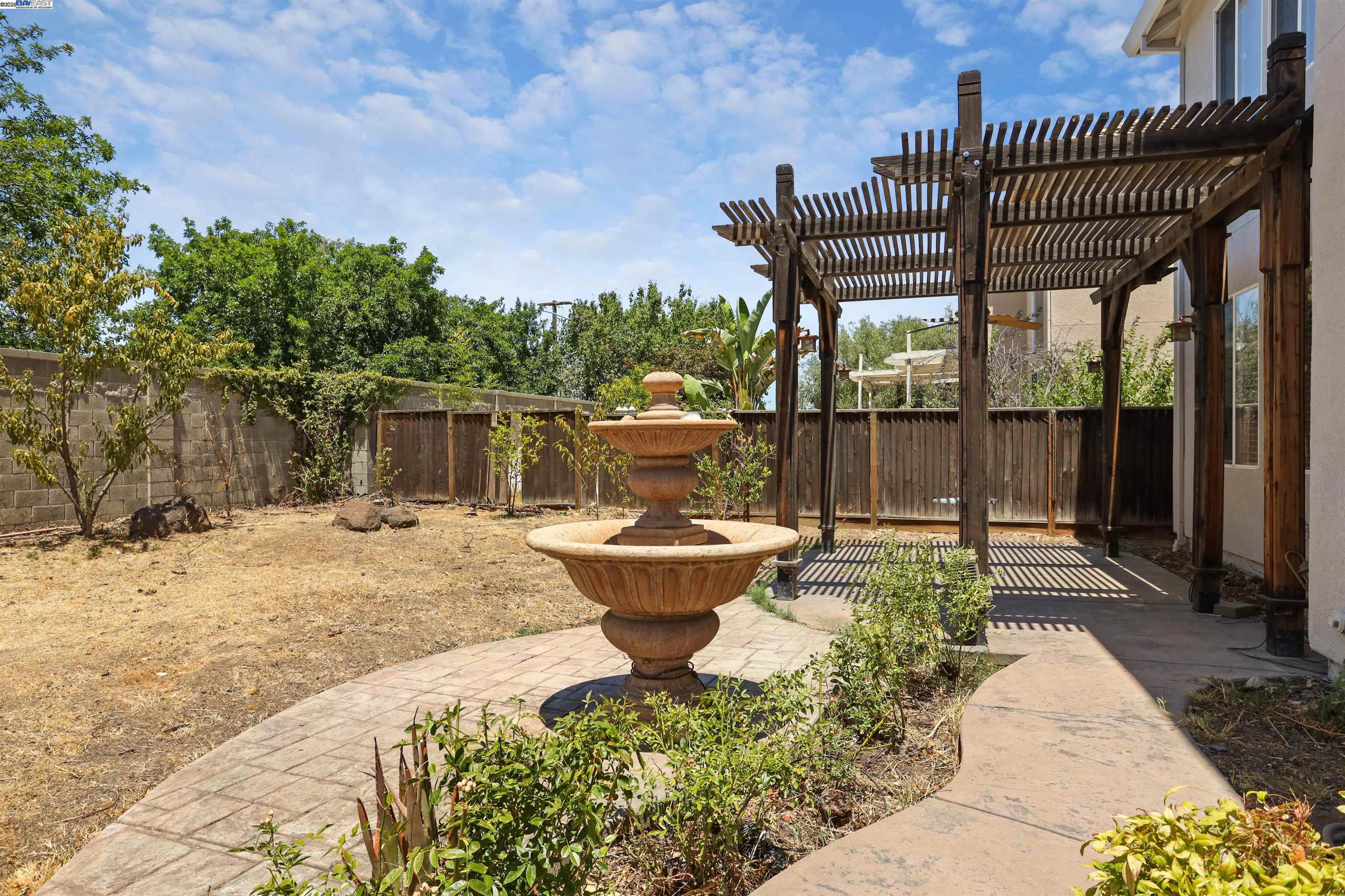 Detail Gallery Image 43 of 43 For 1841 Oregano Way, Tracy,  CA 95376-6727 - 5 Beds | 3 Baths