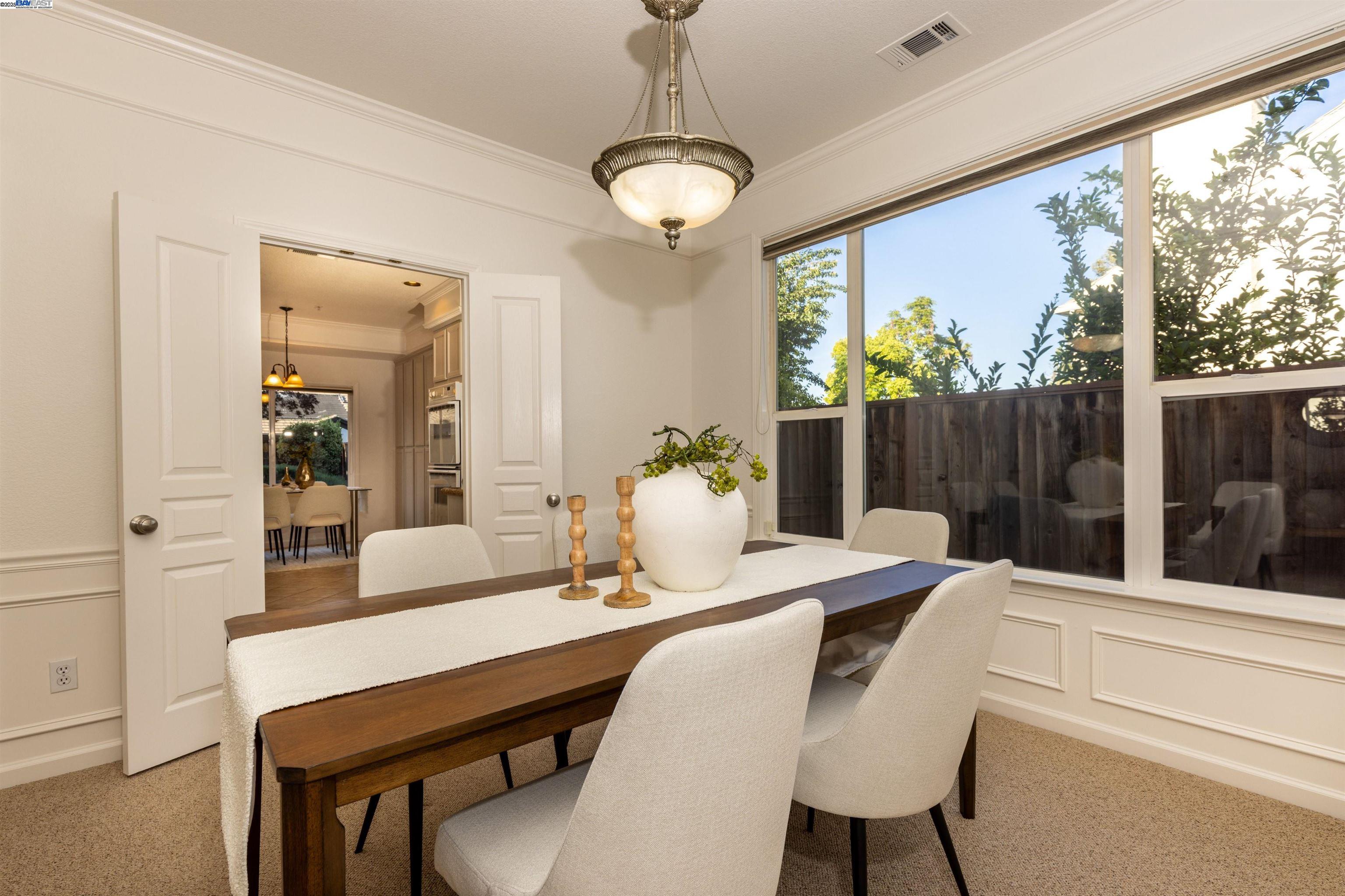 Detail Gallery Image 11 of 57 For 4244 Milton Way, Livermore,  CA 94551 - 4 Beds | 2 Baths