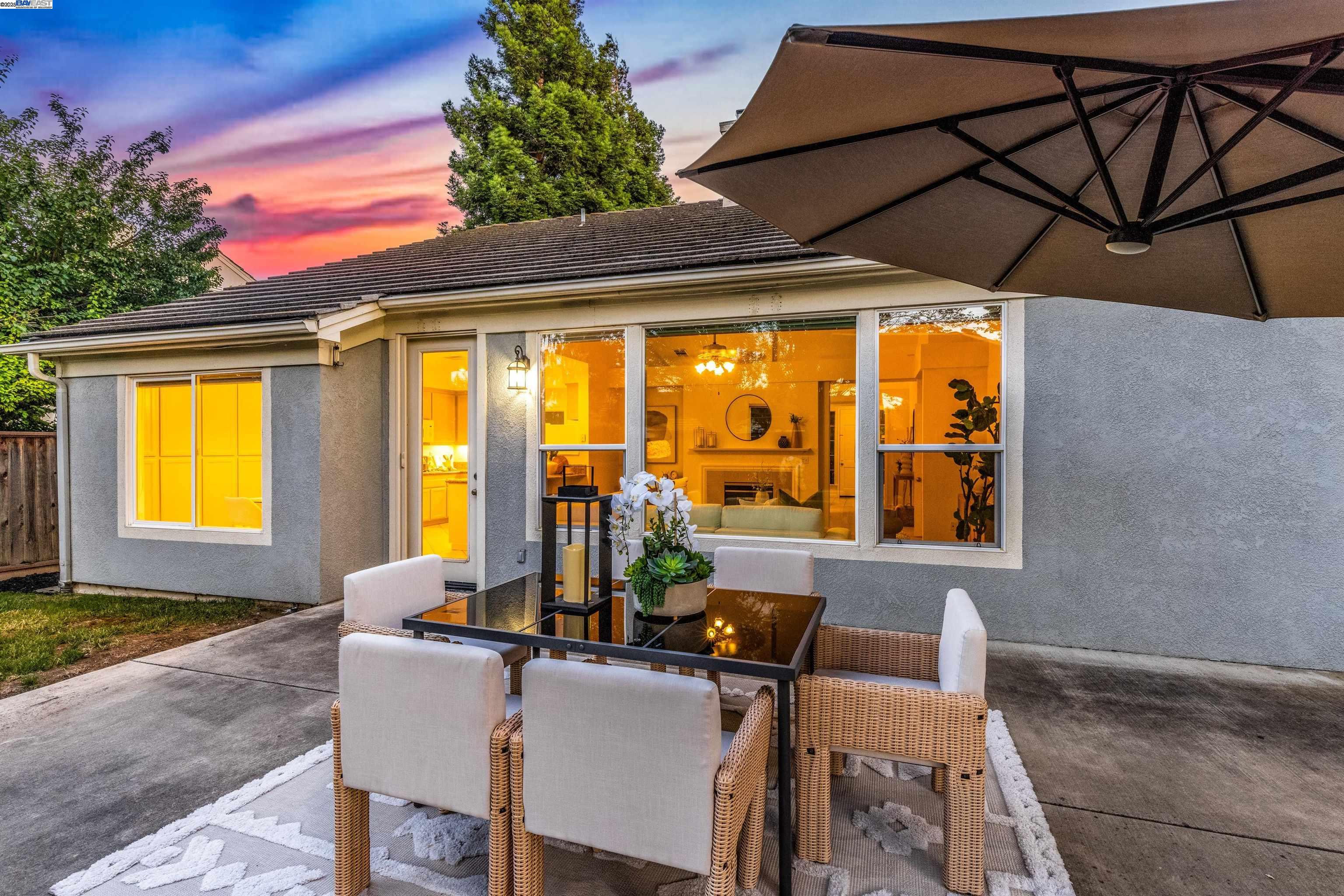 Detail Gallery Image 3 of 57 For 4244 Milton Way, Livermore,  CA 94551 - 4 Beds | 2 Baths