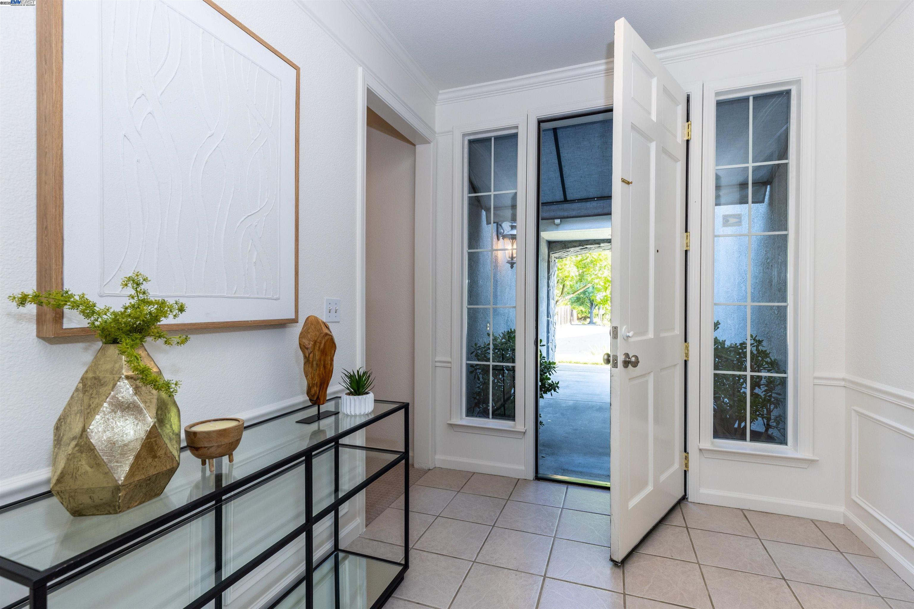 Detail Gallery Image 6 of 57 For 4244 Milton Way, Livermore,  CA 94551 - 4 Beds | 2 Baths