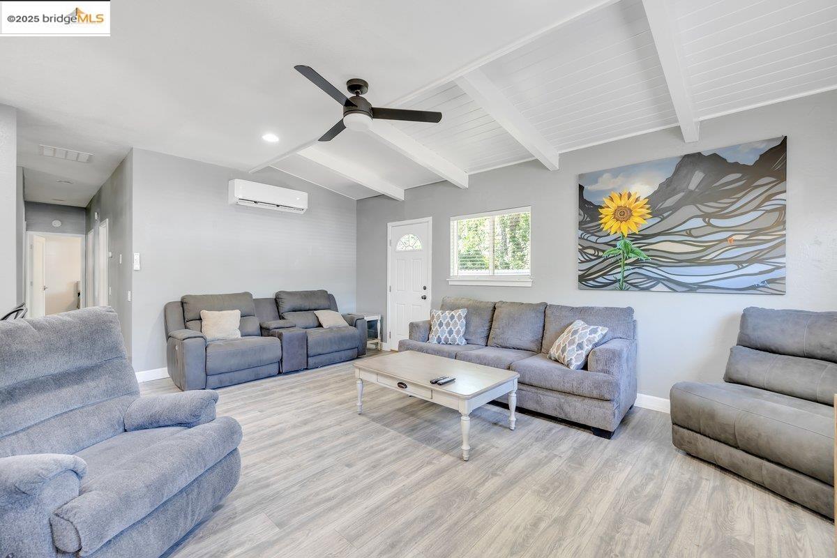 Detail Gallery Image 8 of 48 For 18189 N 5th Ave, Jamestown,  CA 95327 - – Beds | – Baths