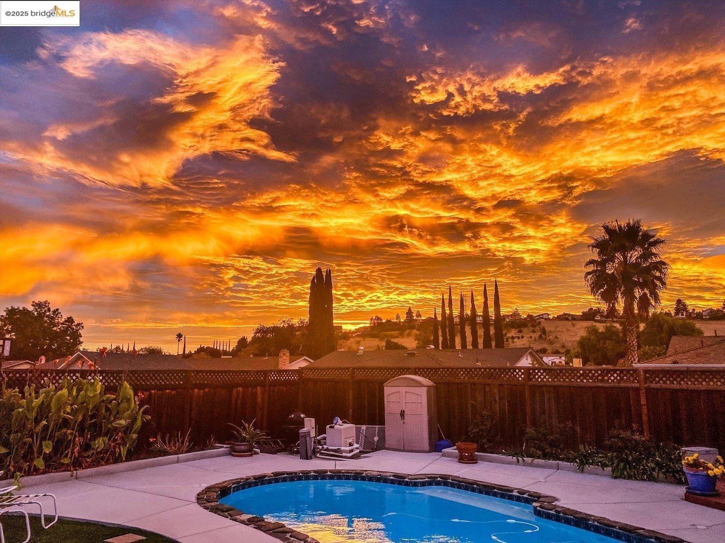 Detail Gallery Image 33 of 33 For 3326 Hacienda Way, Antioch,  CA 94509 - 3 Beds | 2 Baths