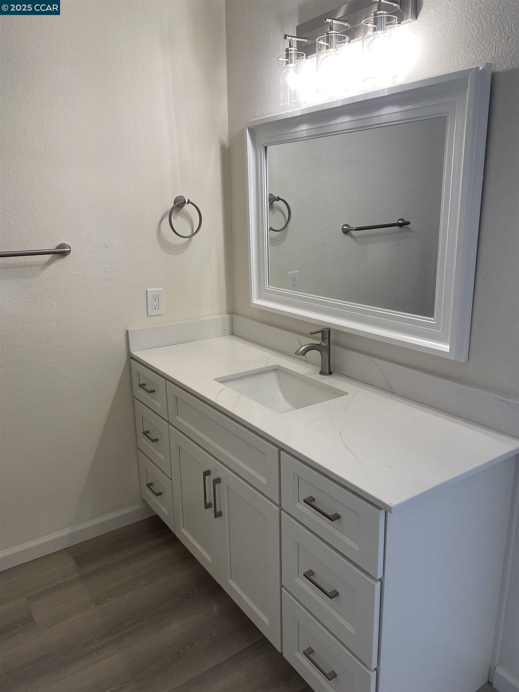 Detail Gallery Image 11 of 16 For 5050 Valley Crest Dr. #66,  Concord,  CA 94521 - 3 Beds | 2 Baths