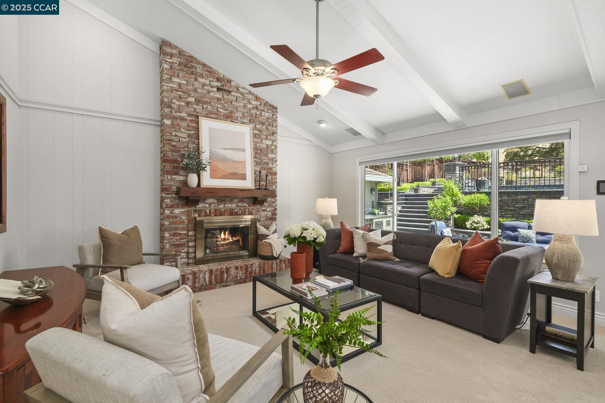 Detail Gallery Image 17 of 49 For 1883 Piedras Cir, Alamo,  CA 94507 - 4 Beds | 3 Baths
