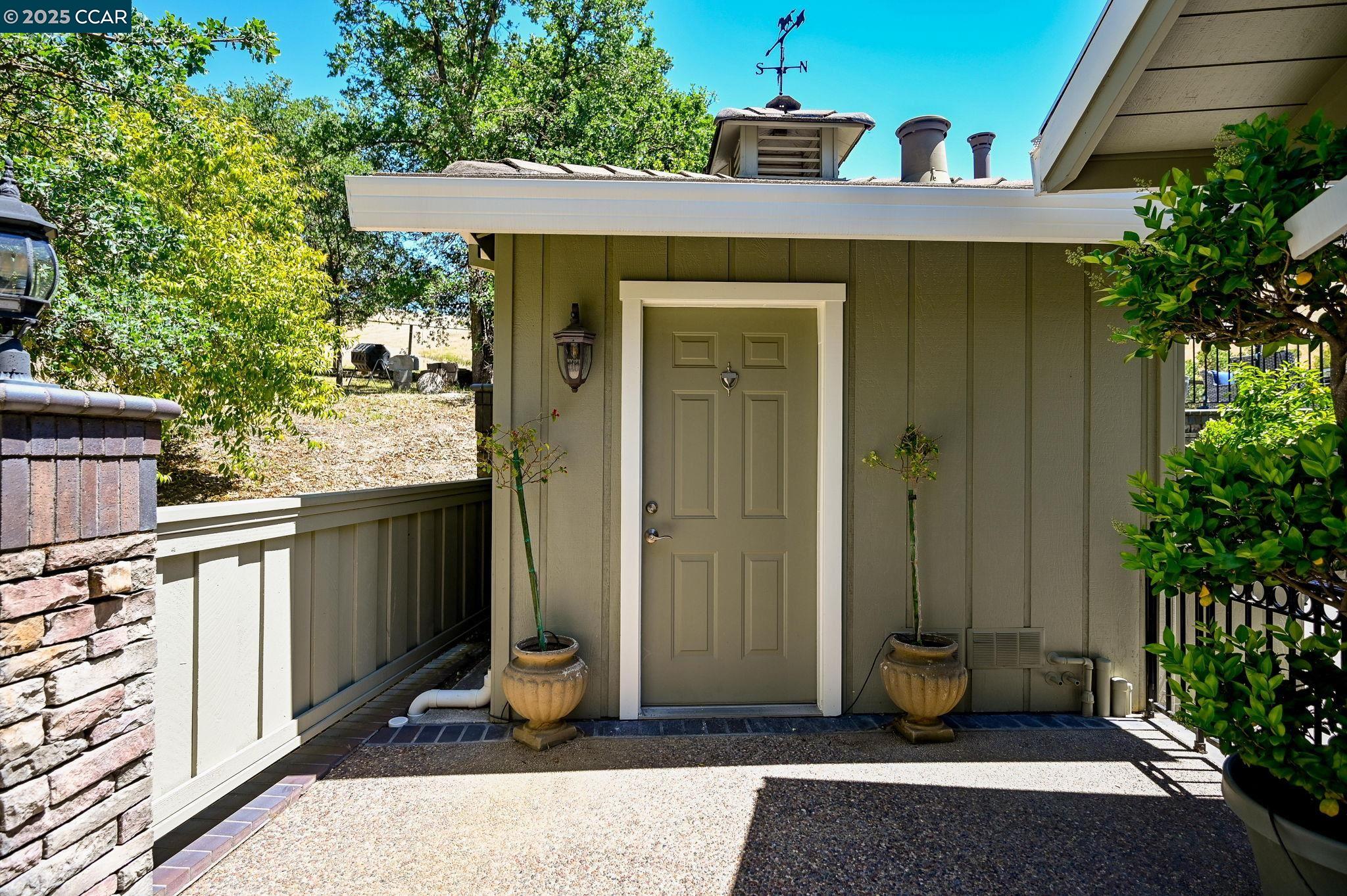 Detail Gallery Image 41 of 49 For 1883 Piedras Cir, Alamo,  CA 94507 - 4 Beds | 3 Baths