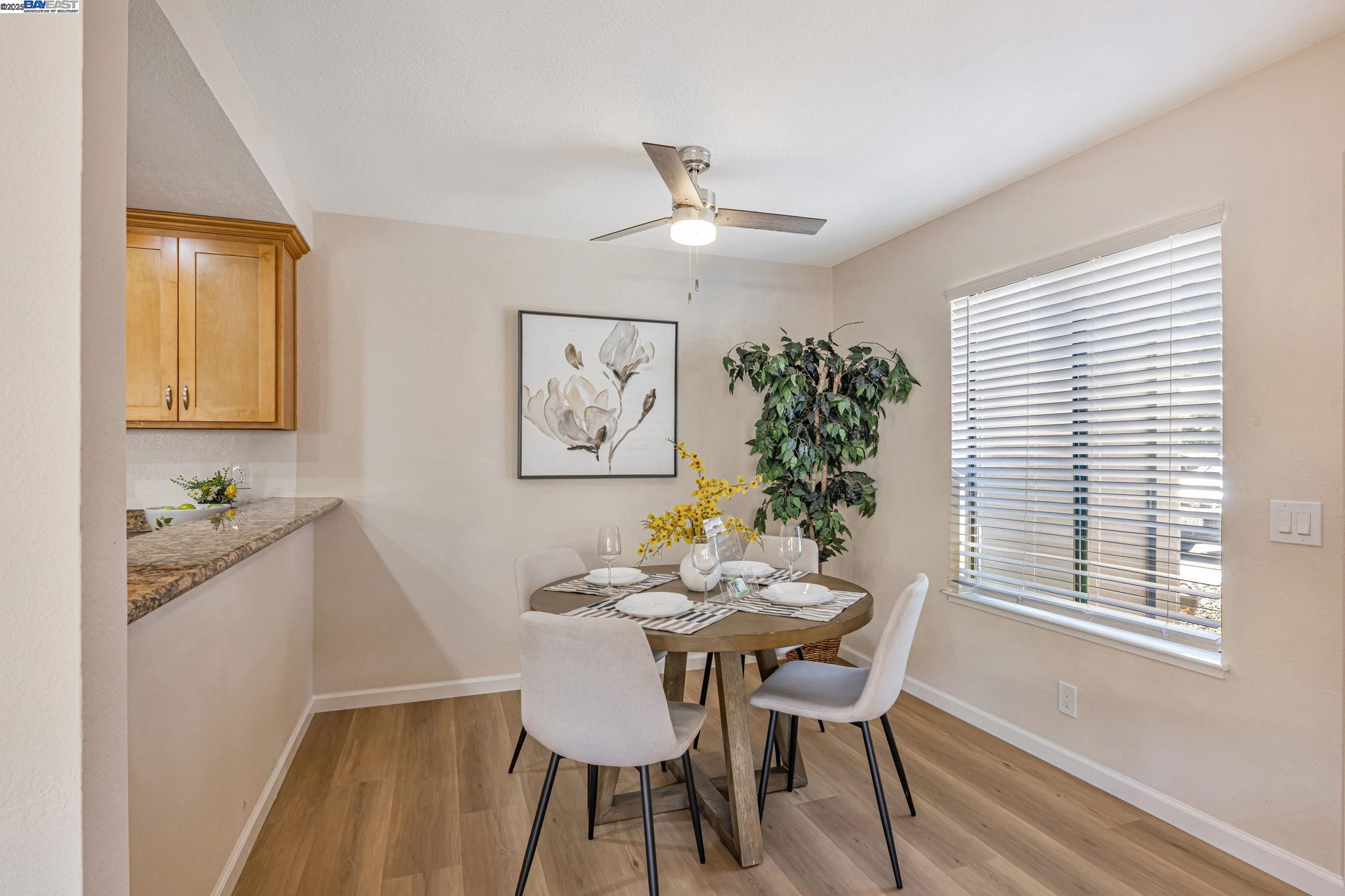 Photo #12: 41103459 Listing: Photo #12