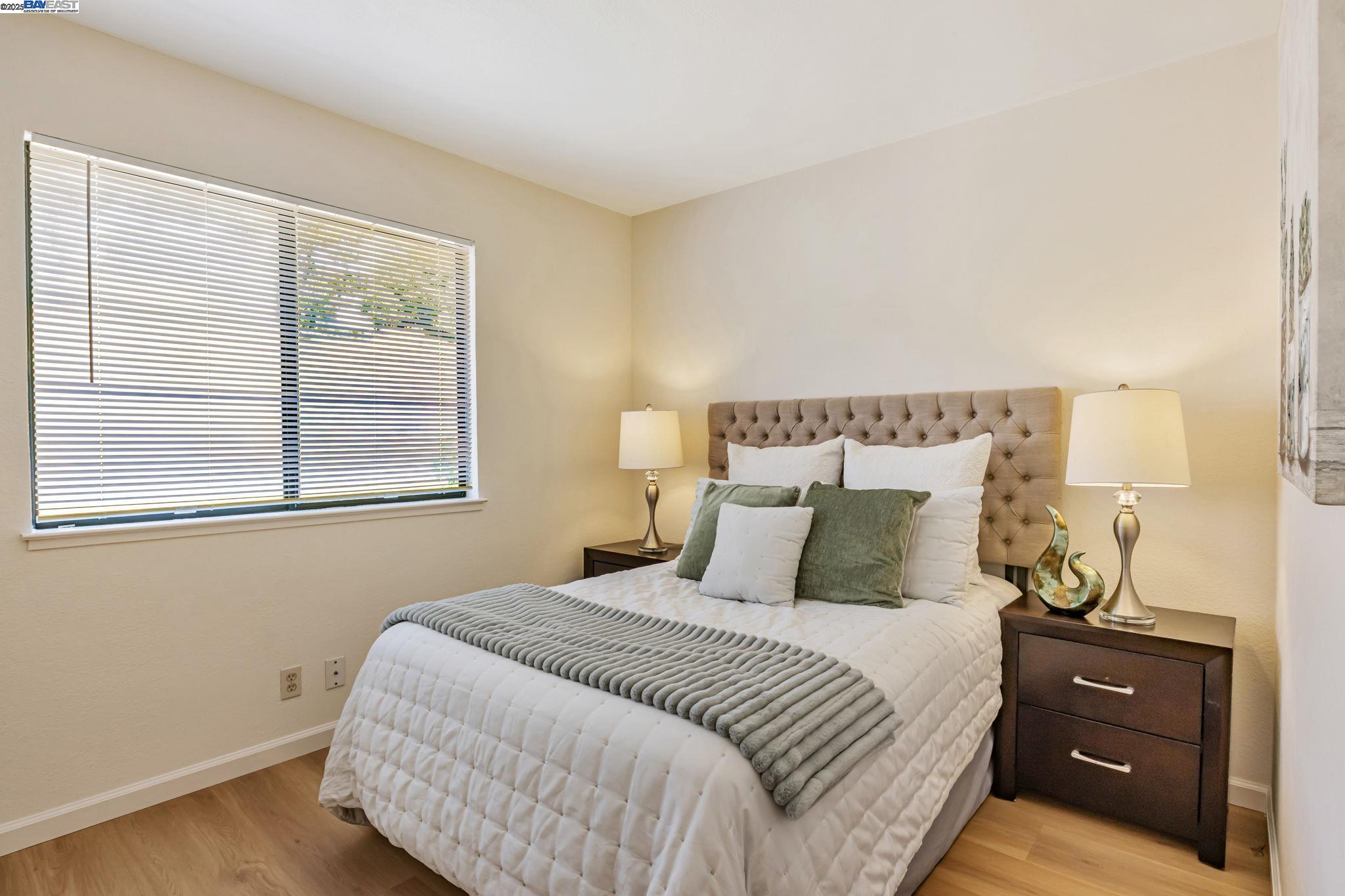 Photo #17: 41103459 Listing: Photo #17