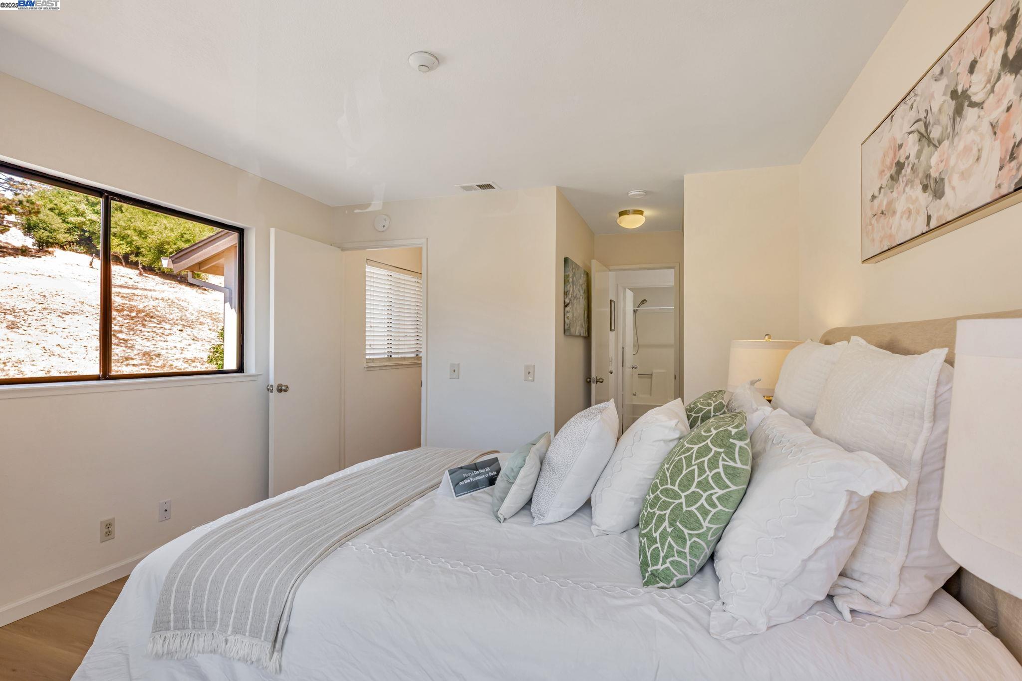 Photo #21: 41103459 Listing: Photo #21
