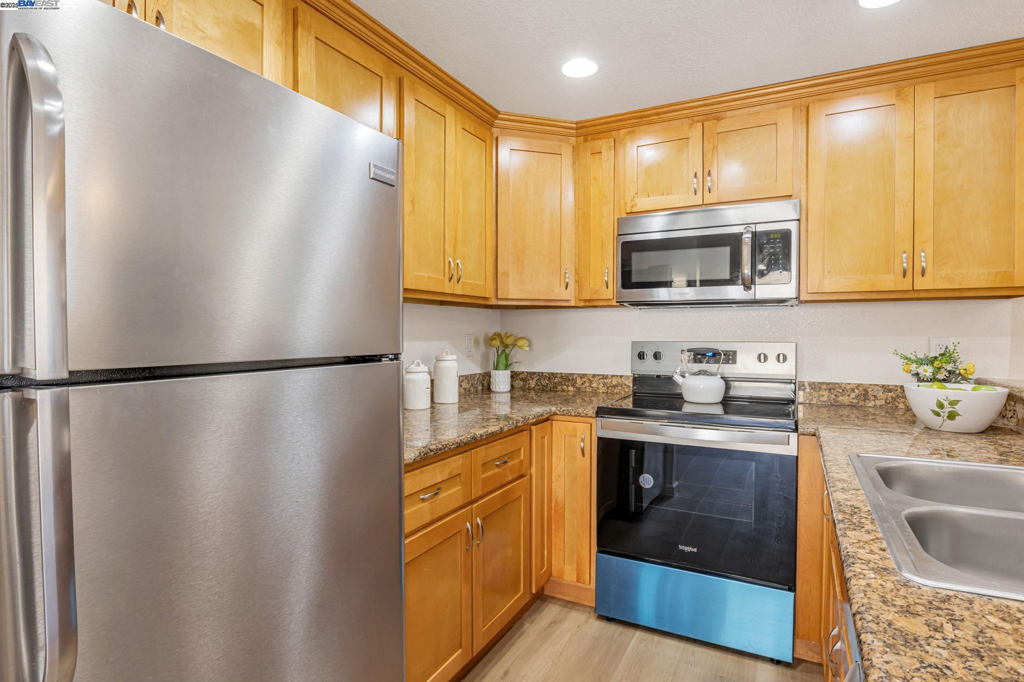 Photo #10: 41103459 Listing: Photo #10