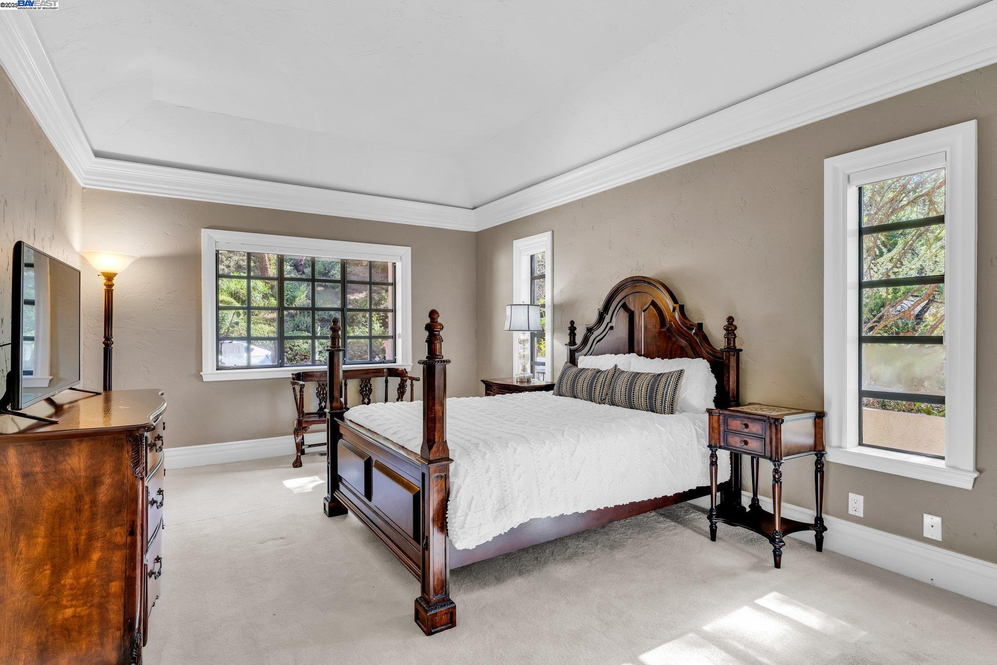 Detail Gallery Image 30 of 56 For 219 Valley Oaks Dr, Alamo,  CA 94507 - 4 Beds | 4/1 Baths