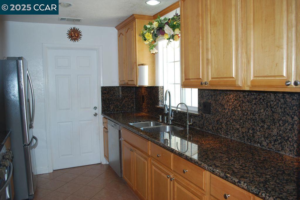 2118 San Rafael Ave, Santa Clara, California 95051, 3 Bedrooms Bedrooms, 5 Rooms Rooms,2 BathroomsBathrooms,Residential Lease,For Rent,2118 San Rafael Ave,41103464