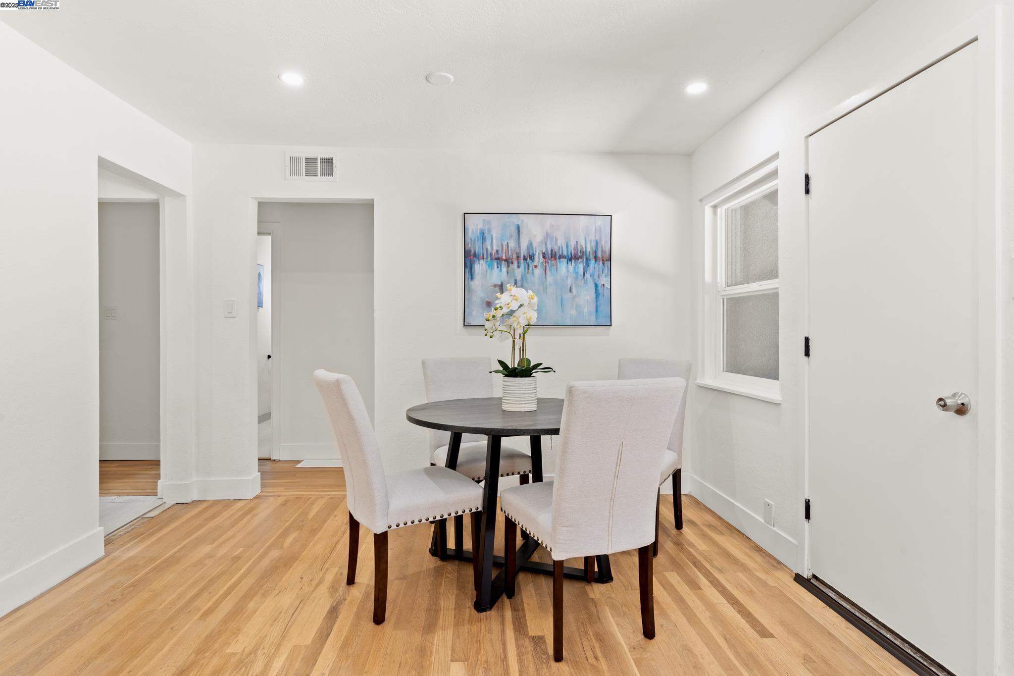 Detail Gallery Image 21 of 35 For 2726 De Ovan Ave, Stockton,  CA 95204 - 3 Beds | 2 Baths