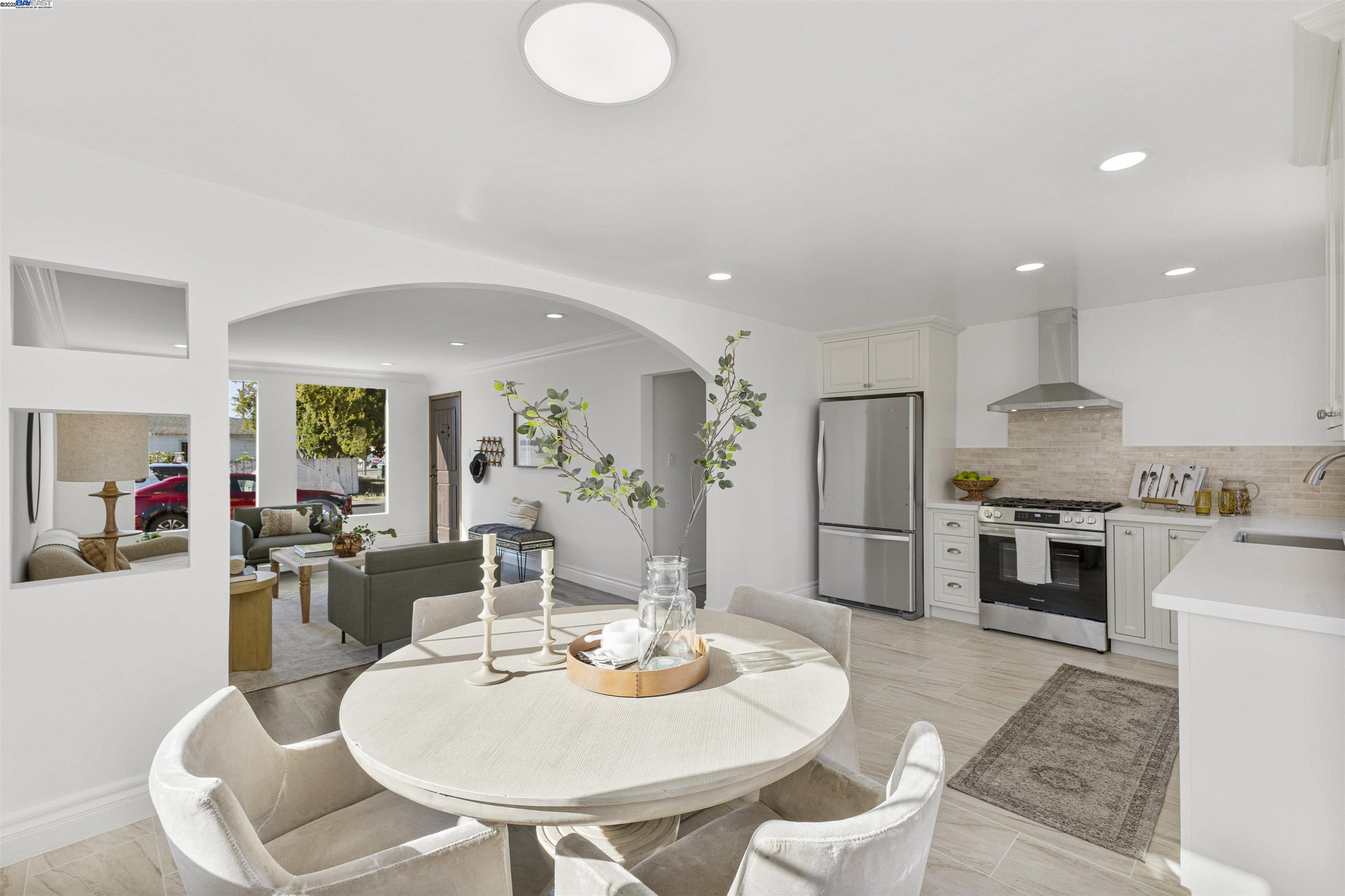 Detail Gallery Image 14 of 38 For 1535 Valley St, San Leandro,  CA 94577 - 3 Beds | 2 Baths