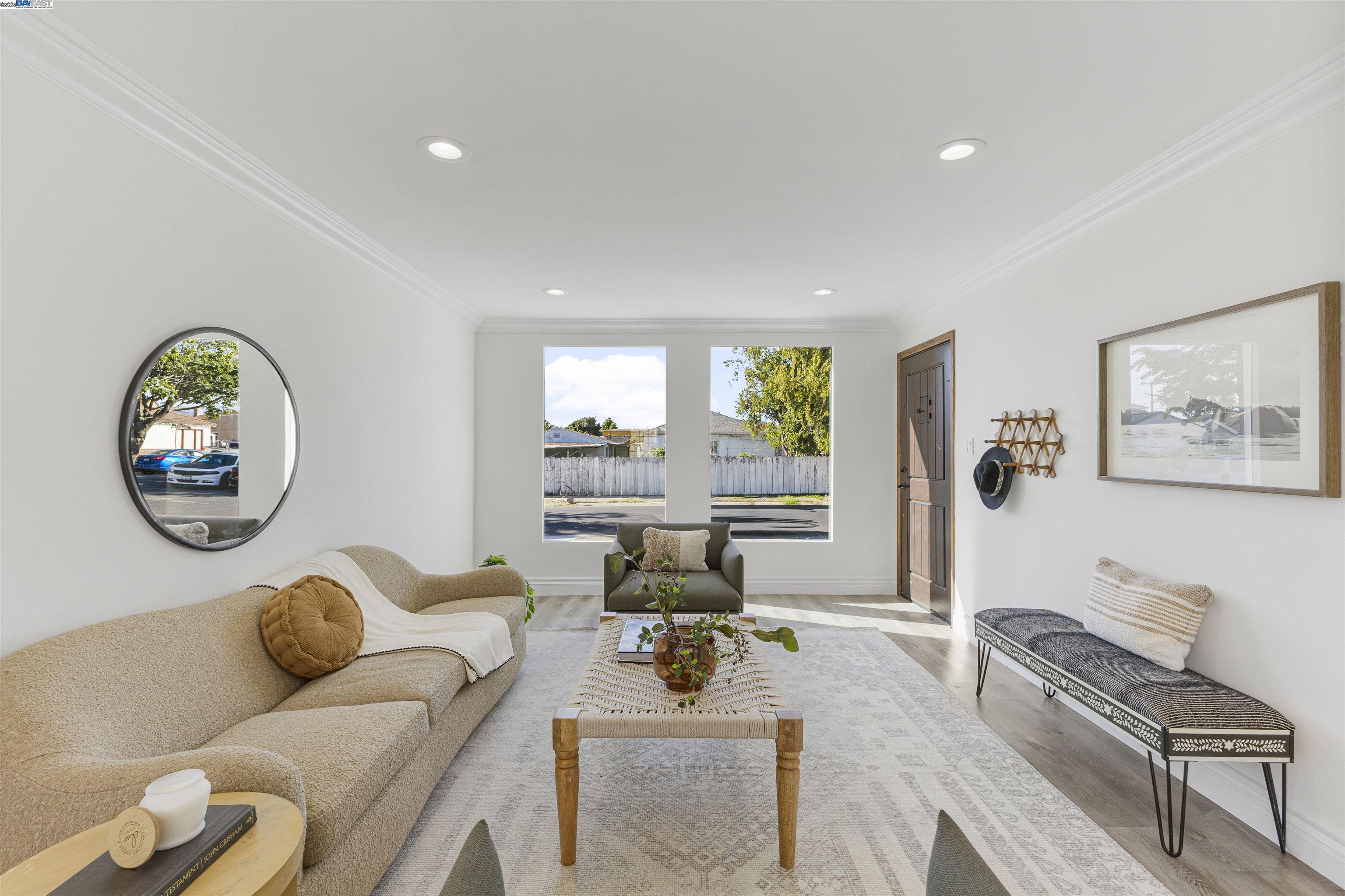 Detail Gallery Image 6 of 38 For 1535 Valley St, San Leandro,  CA 94577 - 3 Beds | 2 Baths