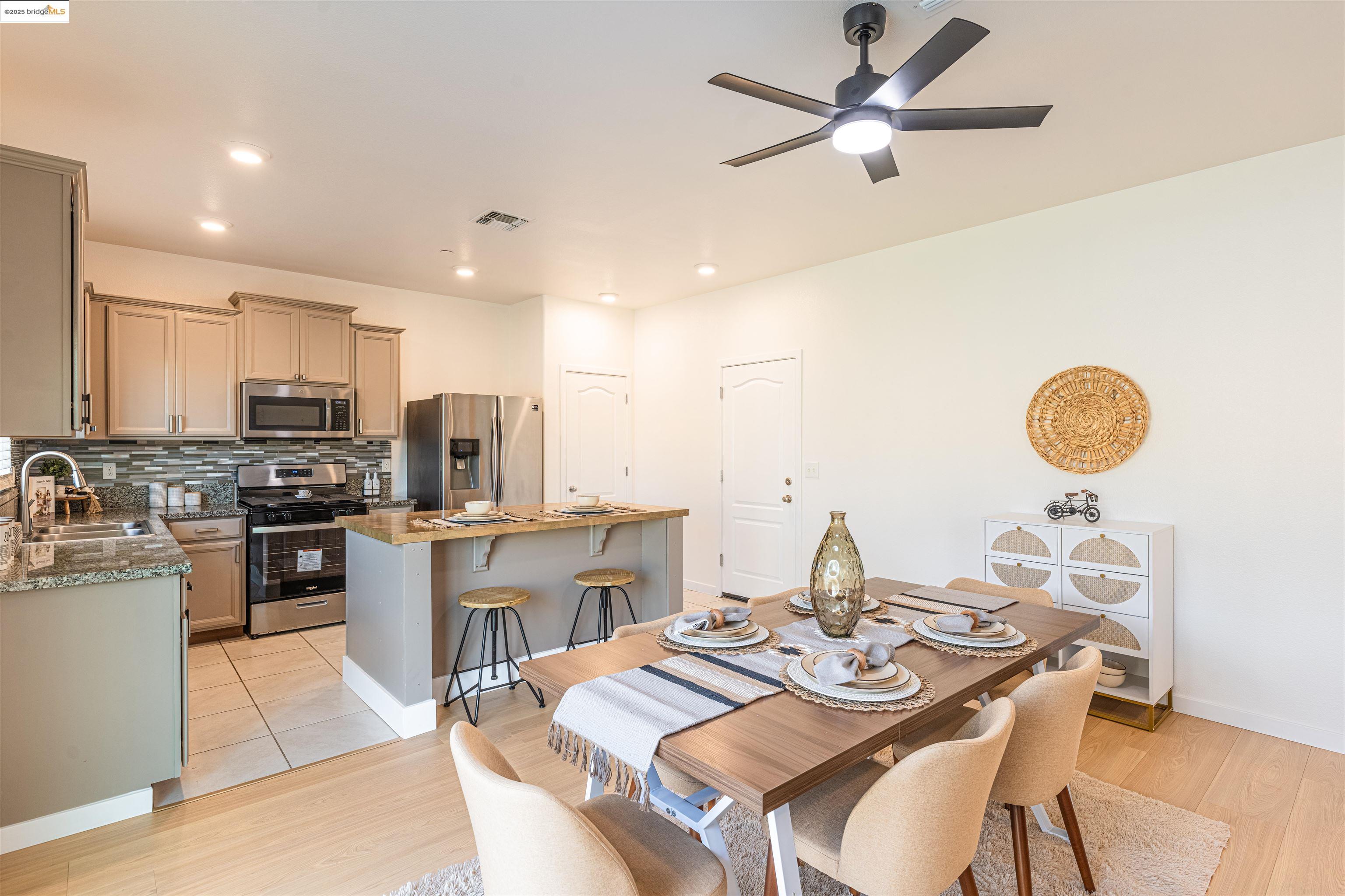 Detail Gallery Image 14 of 36 For 3119 Grizzly St, Merced,  CA 95341-8238 - 4 Beds | 2/1 Baths