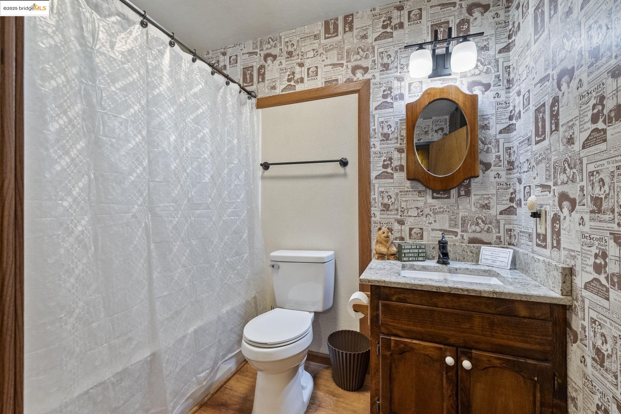 Detail Gallery Image 16 of 29 For 27086 Summerhill Drive, Strawberry,  CA 95375 - 3 Beds | 2/1 Baths