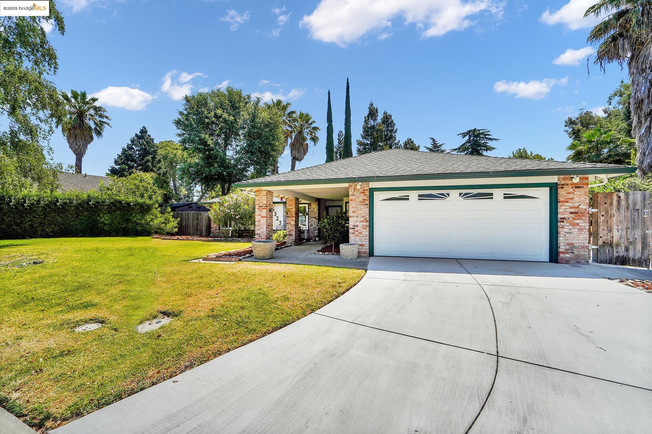 Thumbnail for 5323 Virtue Arc Dr, Stockton, CA 95207