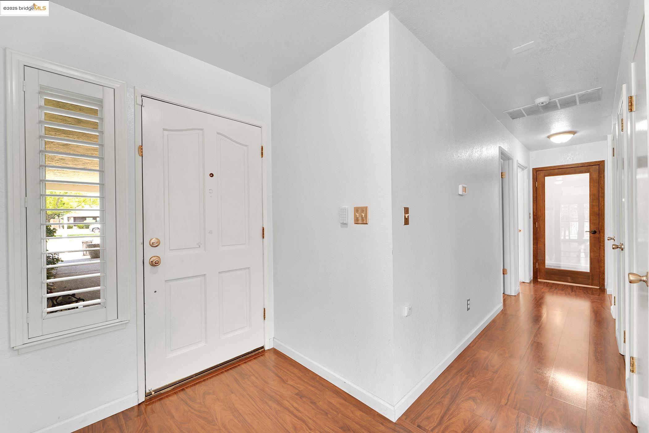 Detail Gallery Image 12 of 43 For 5323 Virtue Arc Dr, Stockton,  CA 95207 - 4 Beds | 2 Baths