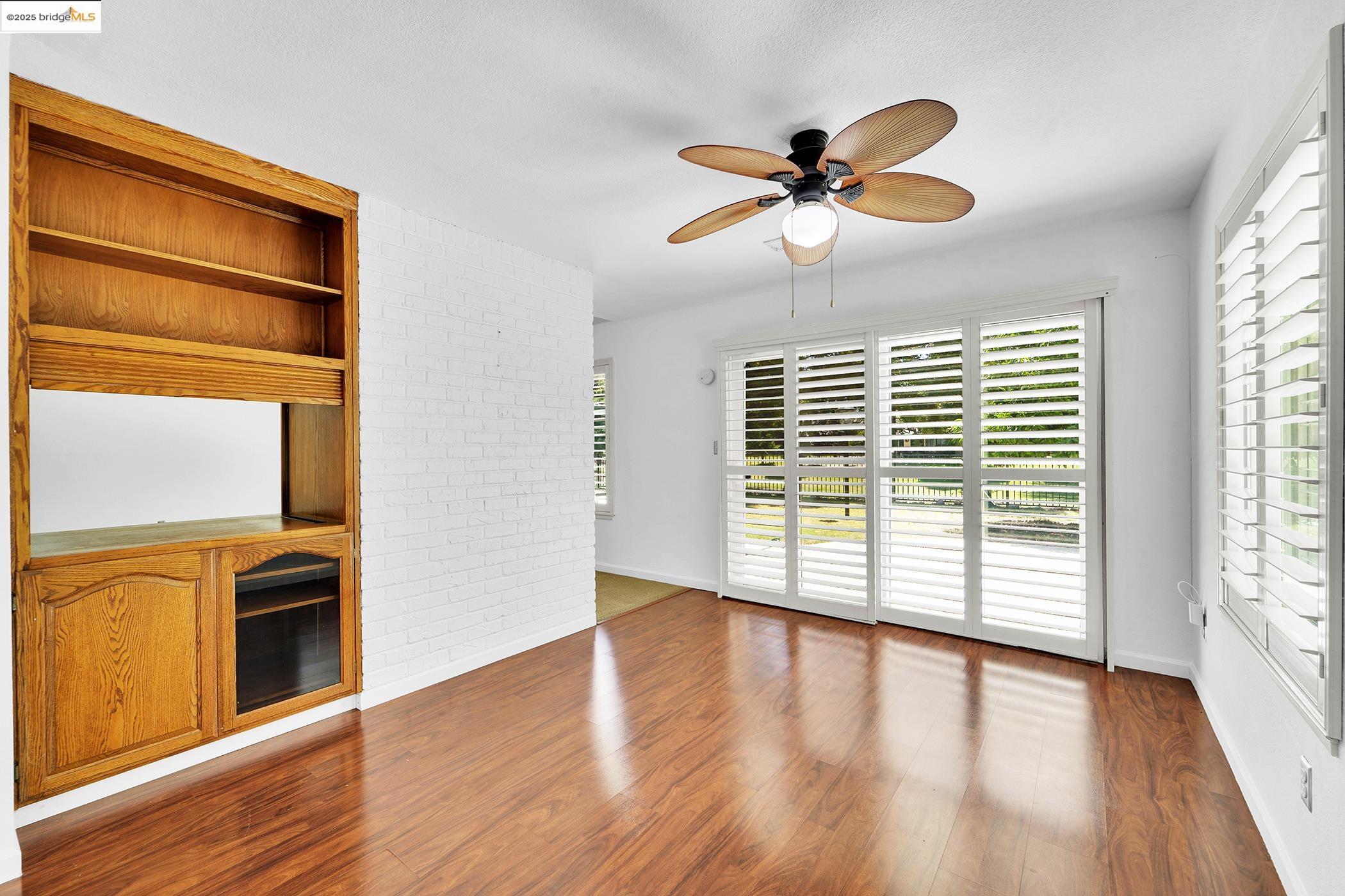 Detail Gallery Image 16 of 43 For 5323 Virtue Arc Dr, Stockton,  CA 95207 - 4 Beds | 2 Baths