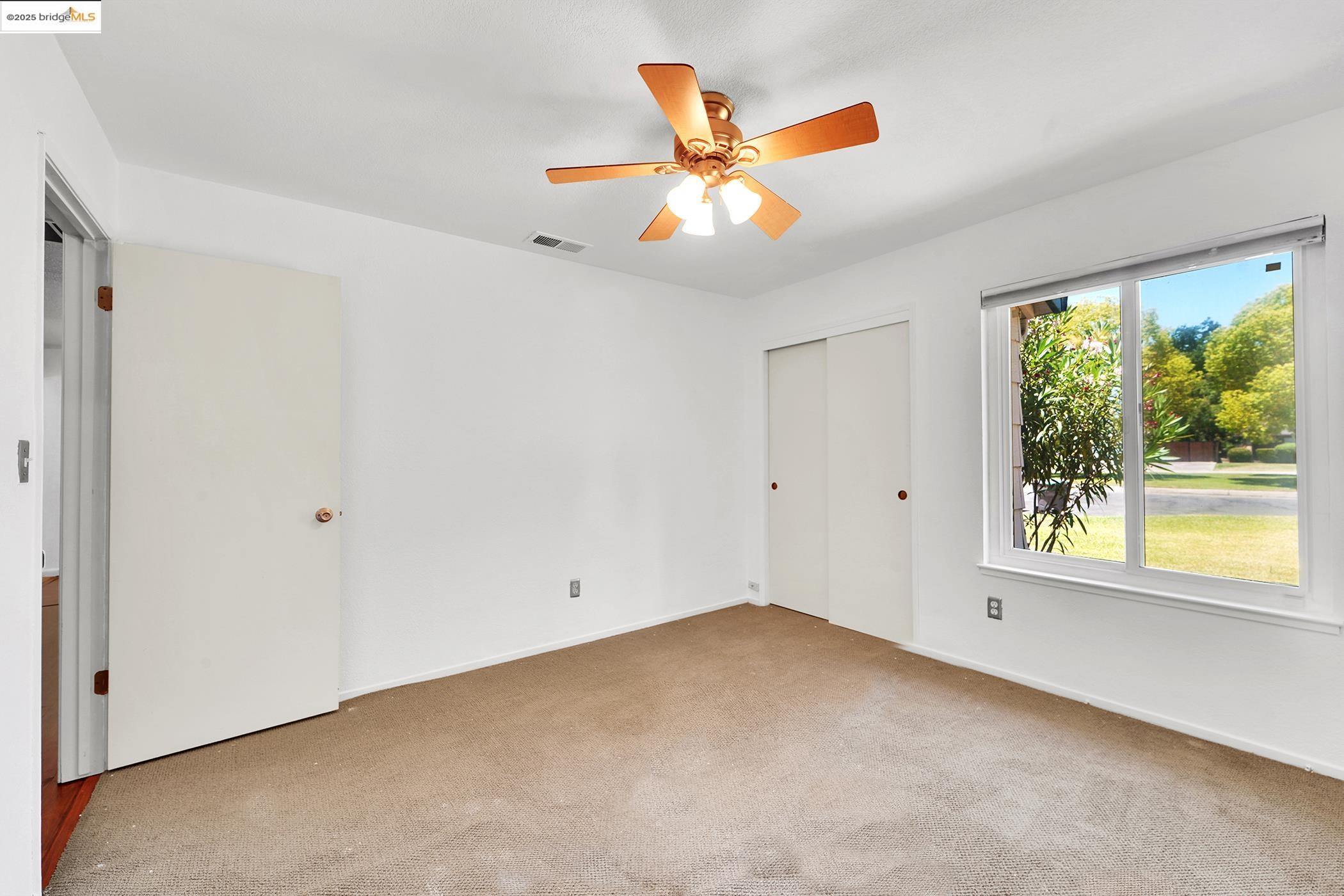 Detail Gallery Image 33 of 43 For 5323 Virtue Arc Dr, Stockton,  CA 95207 - 4 Beds | 2 Baths