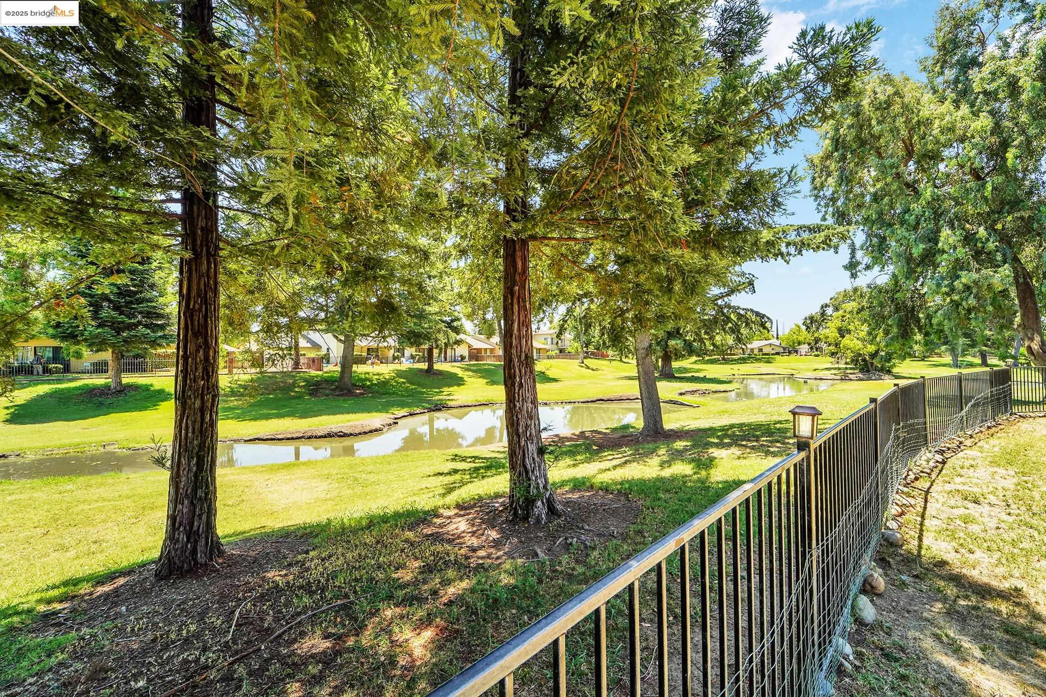 Detail Gallery Image 40 of 43 For 5323 Virtue Arc Dr, Stockton,  CA 95207 - 4 Beds | 2 Baths