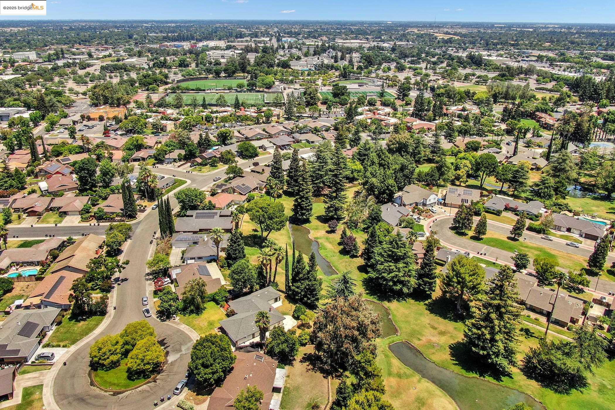 Detail Gallery Image 42 of 43 For 5323 Virtue Arc Dr, Stockton,  CA 95207 - 4 Beds | 2 Baths