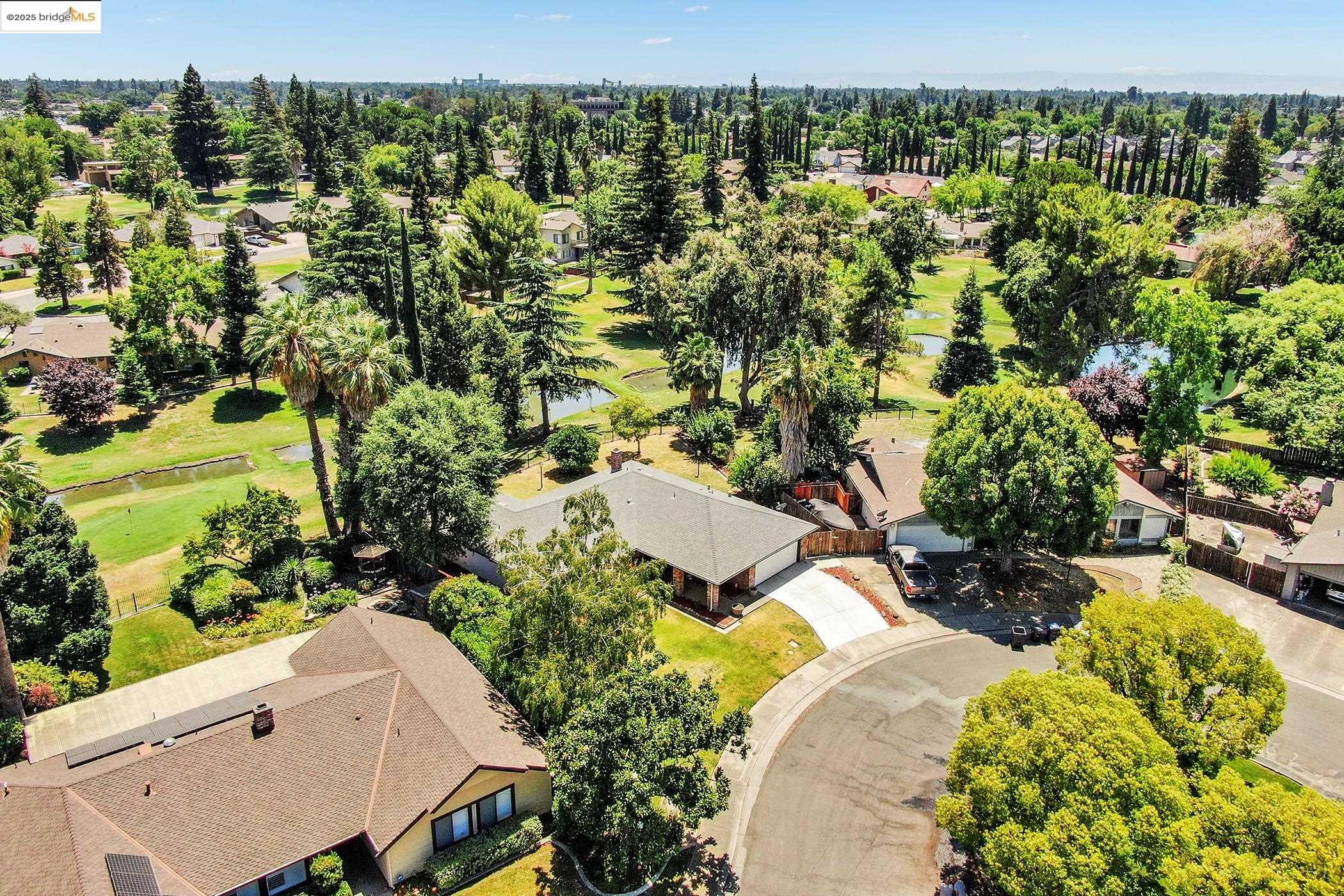 Detail Gallery Image 7 of 43 For 5323 Virtue Arc Dr, Stockton,  CA 95207 - 4 Beds | 2 Baths