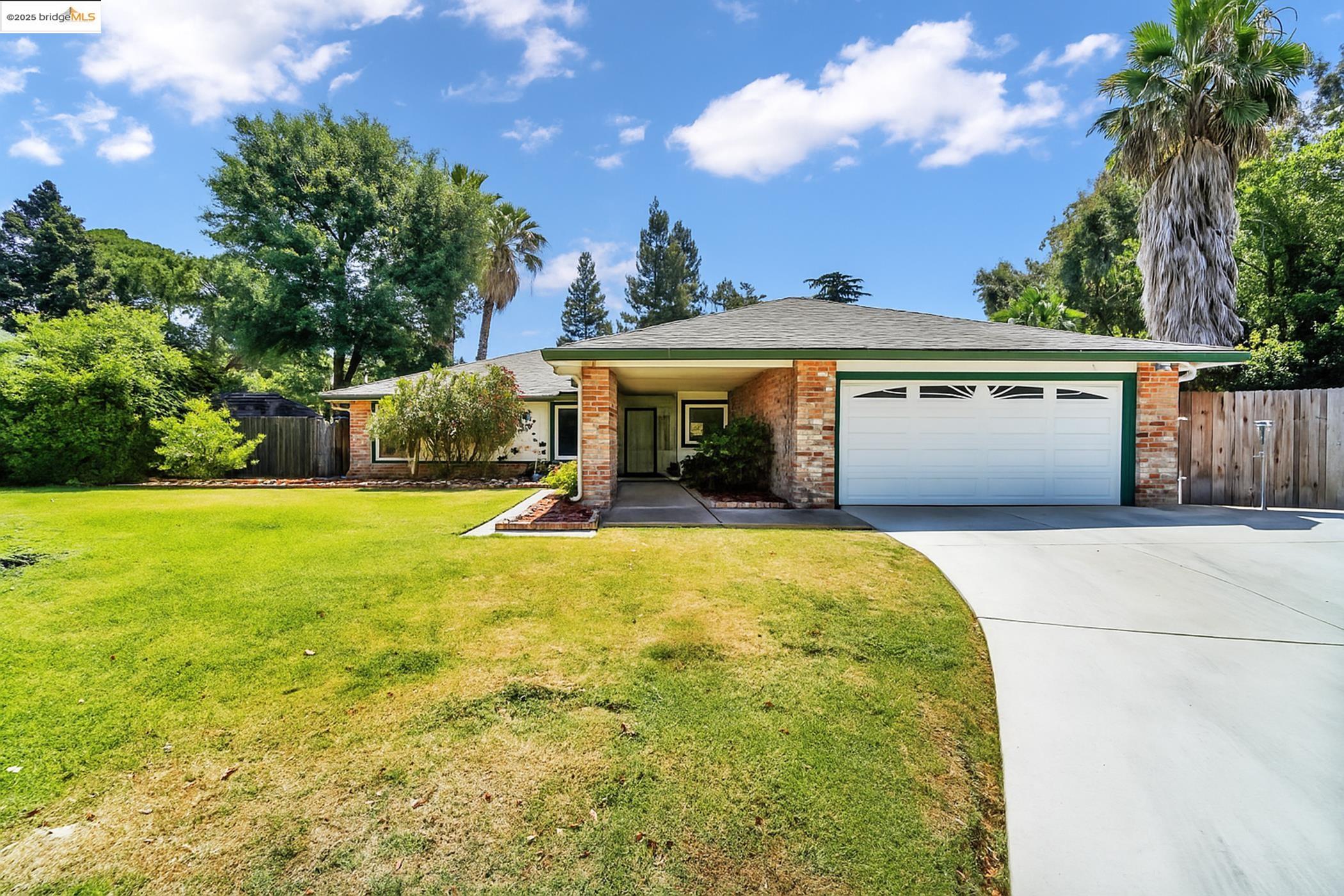 Detail Gallery Image 9 of 43 For 5323 Virtue Arc Dr, Stockton,  CA 95207 - 4 Beds | 2 Baths