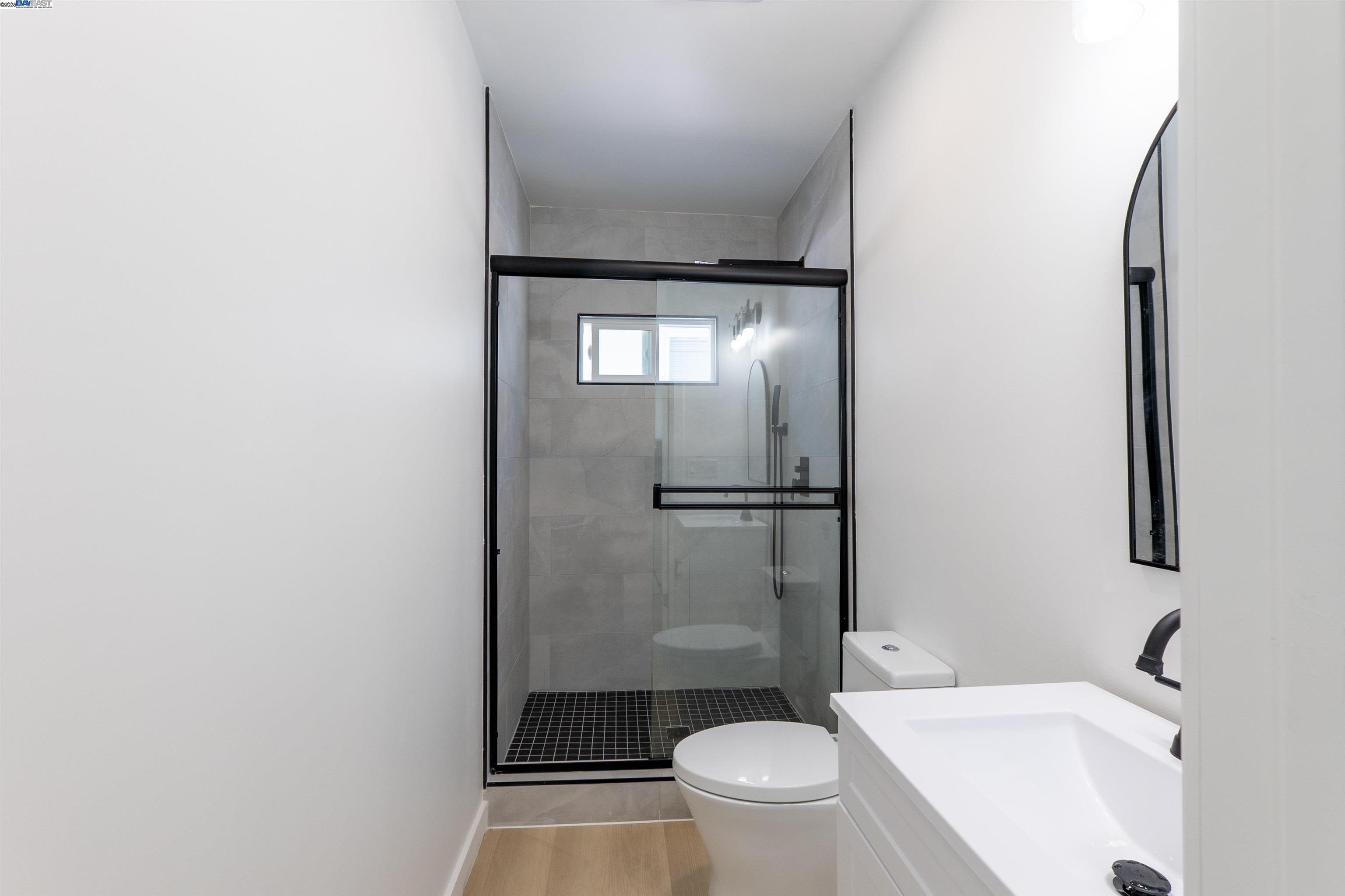 Detail Gallery Image 23 of 50 For 1276 64th Ave, Oakland,  CA 94621 - 2 Beds | 1 Baths