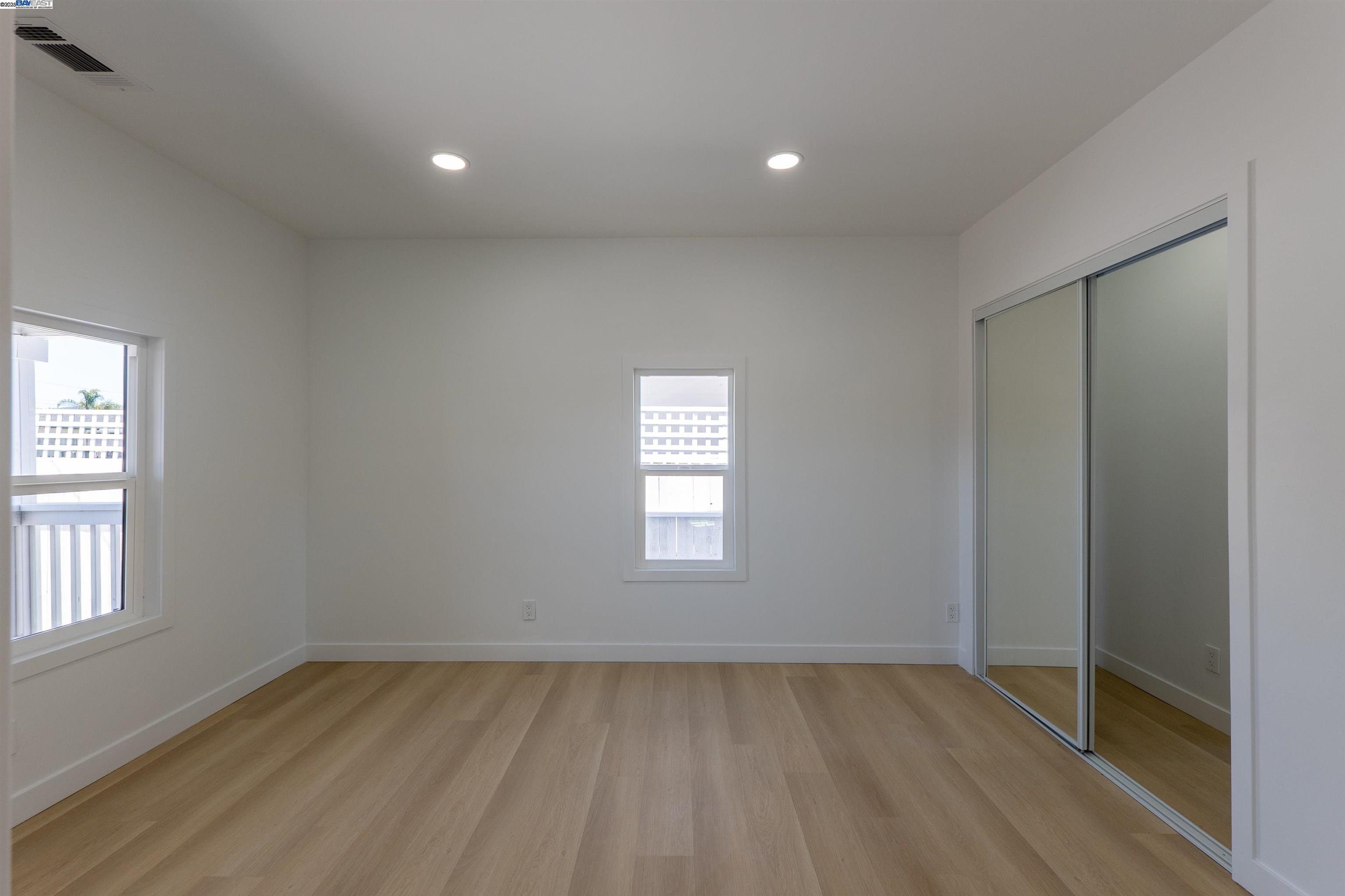 Detail Gallery Image 31 of 50 For 1276 64th Ave, Oakland,  CA 94621 - 2 Beds | 1 Baths