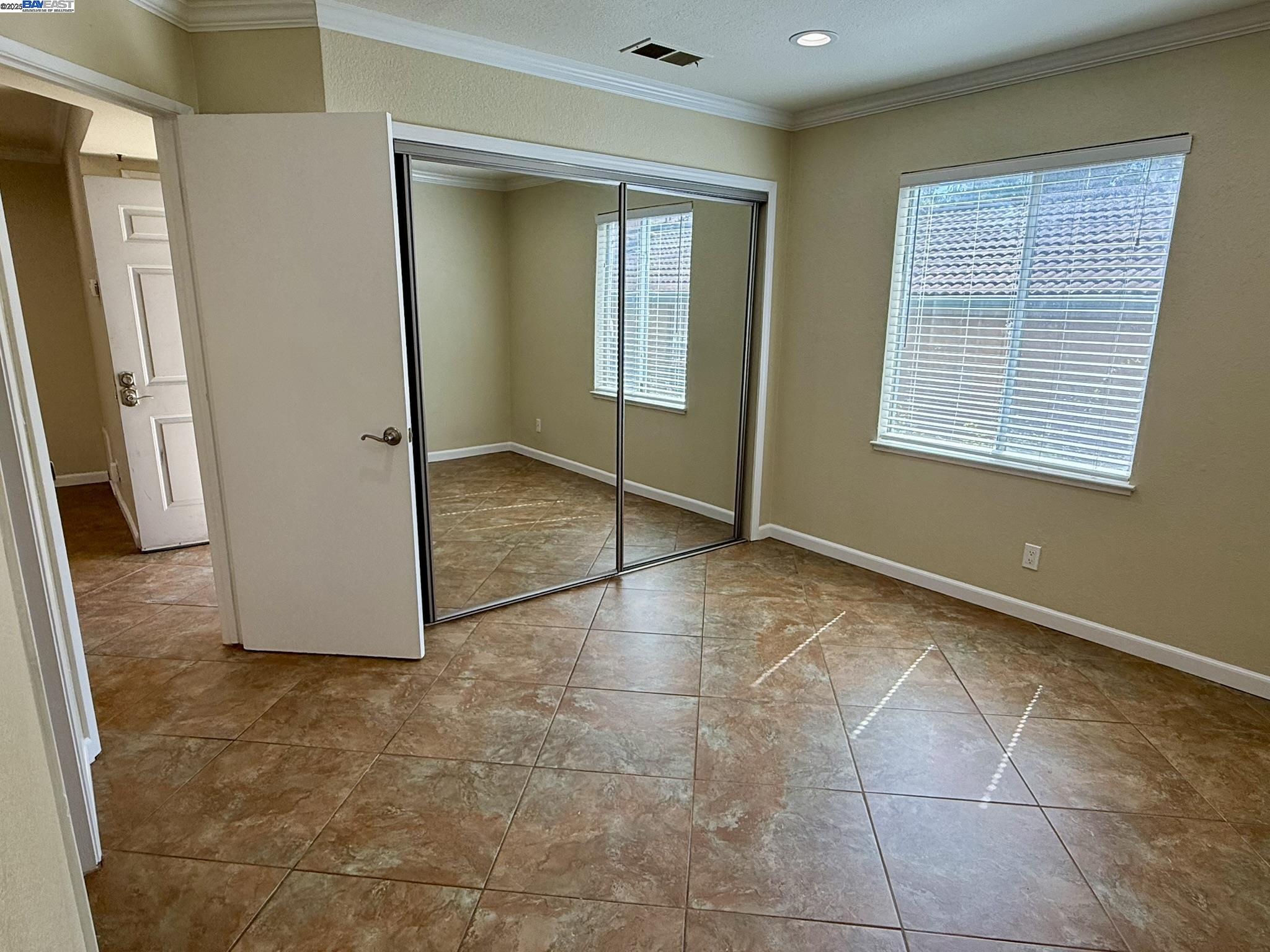 Photo #12: 41103483 Listing: Photo #12