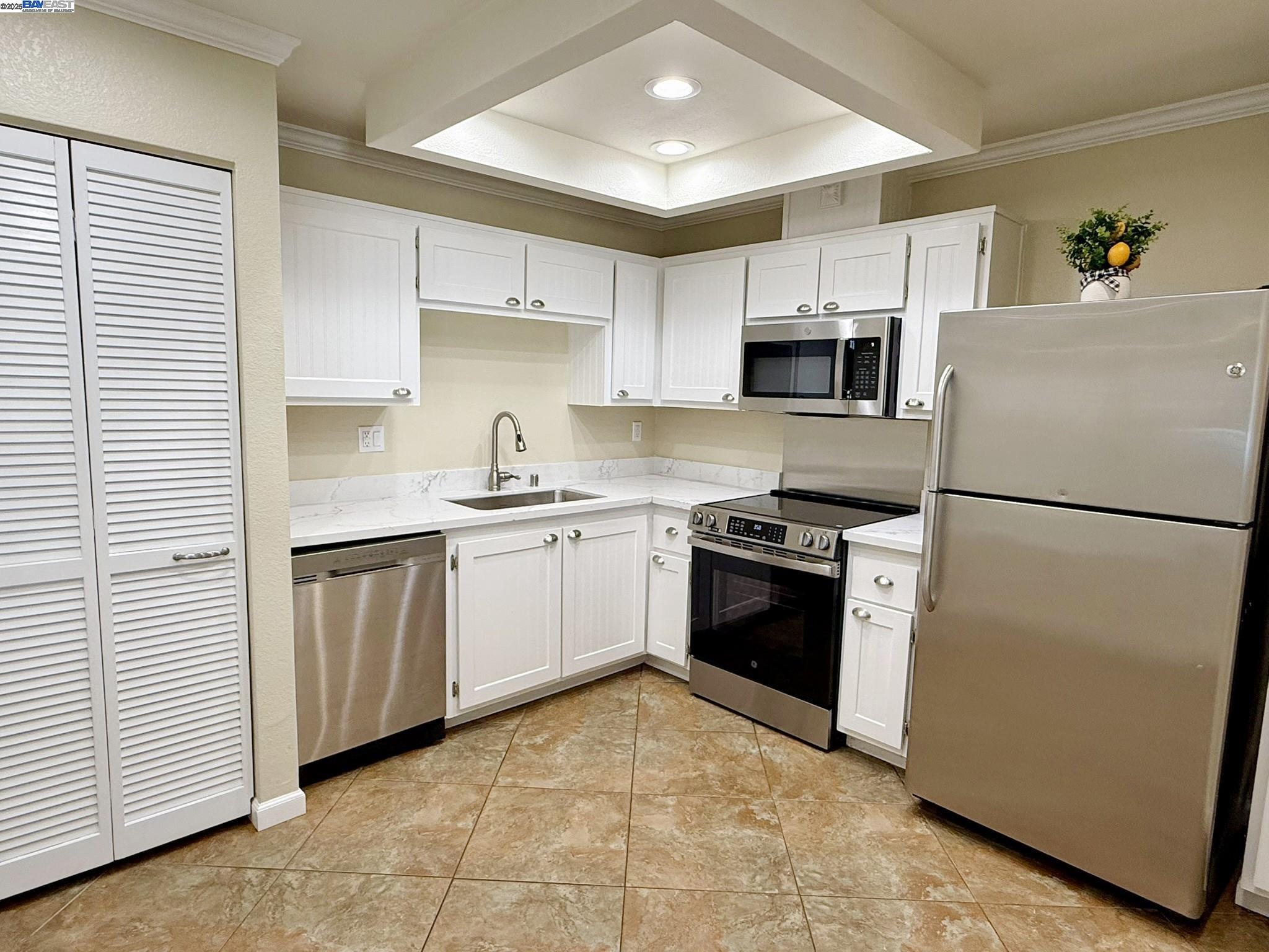 Photo #7: 41103483 Listing: Photo #7