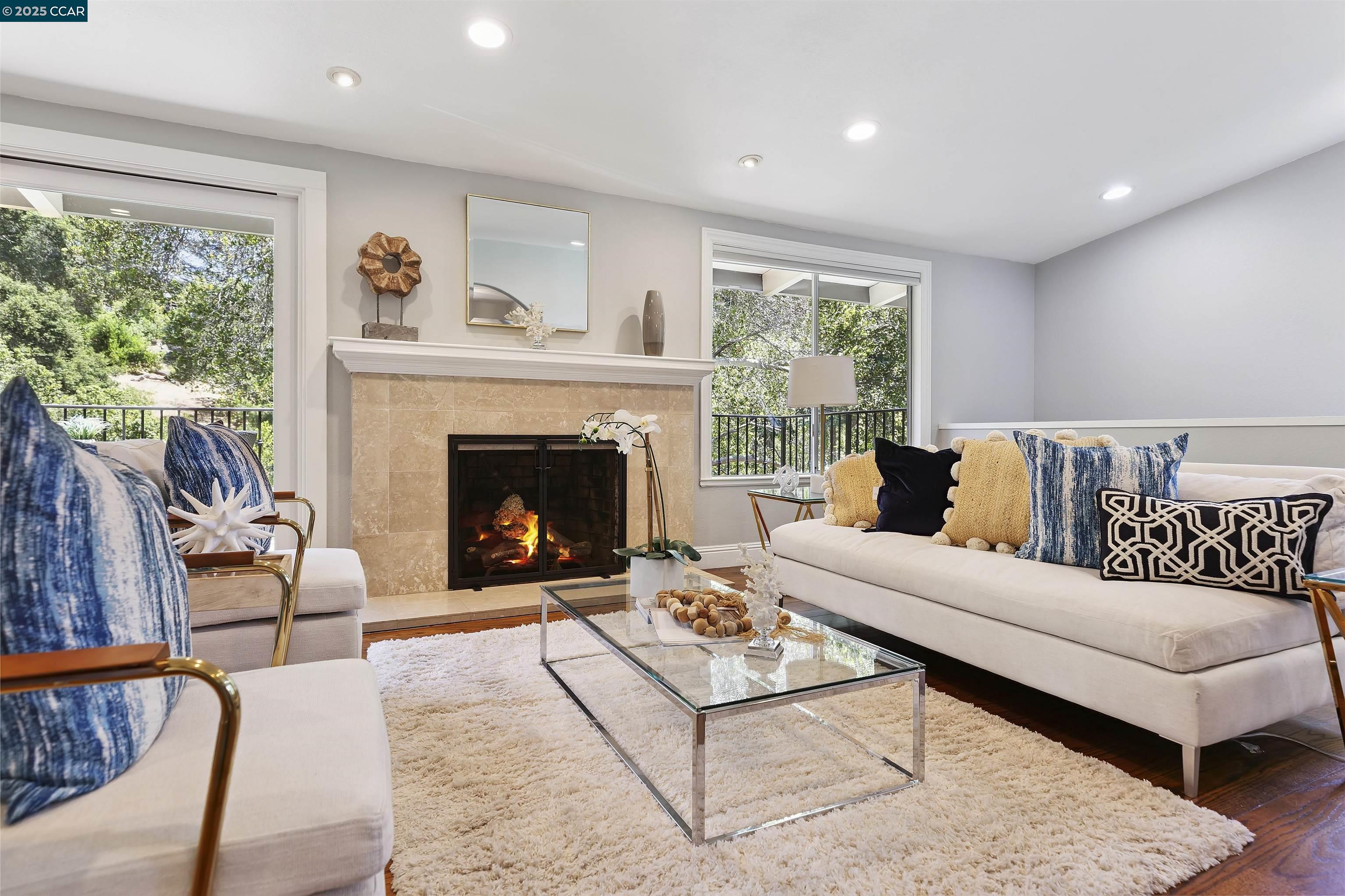 Detail Gallery Image 18 of 59 For 38 Saint Stephens Dr, Orinda,  CA 94563 - 5 Beds | 3/1 Baths