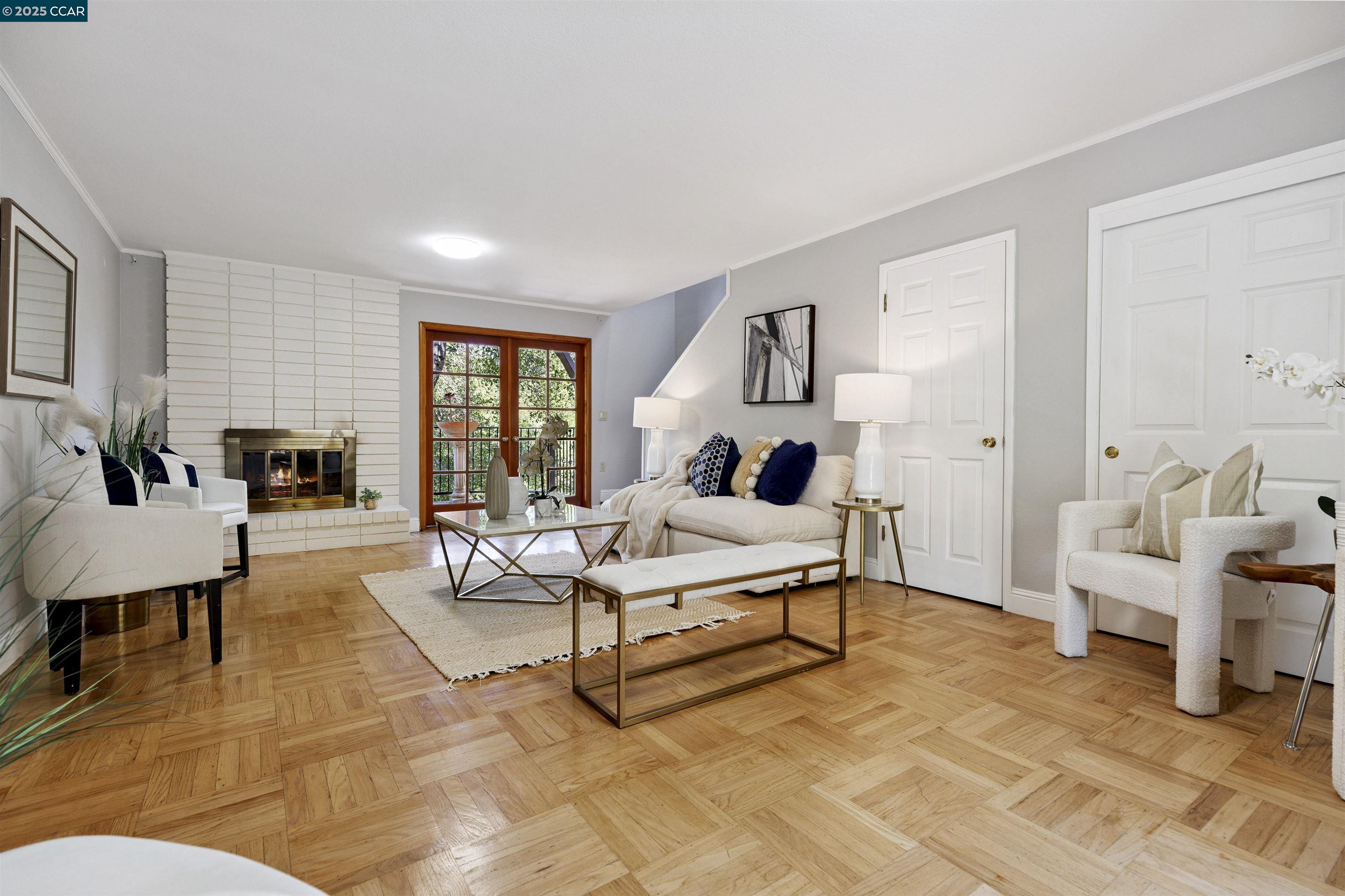 Detail Gallery Image 28 of 59 For 38 Saint Stephens Dr, Orinda,  CA 94563 - 5 Beds | 3/1 Baths