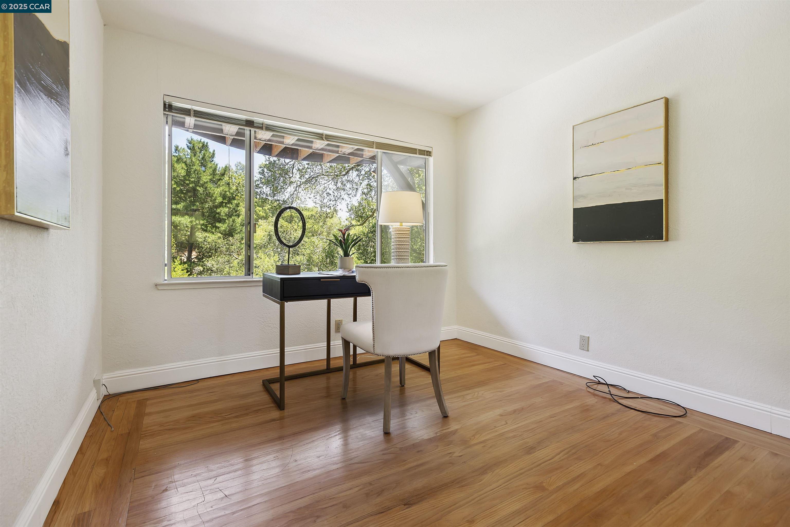 Detail Gallery Image 41 of 59 For 38 Saint Stephens Dr, Orinda,  CA 94563 - 5 Beds | 3/1 Baths