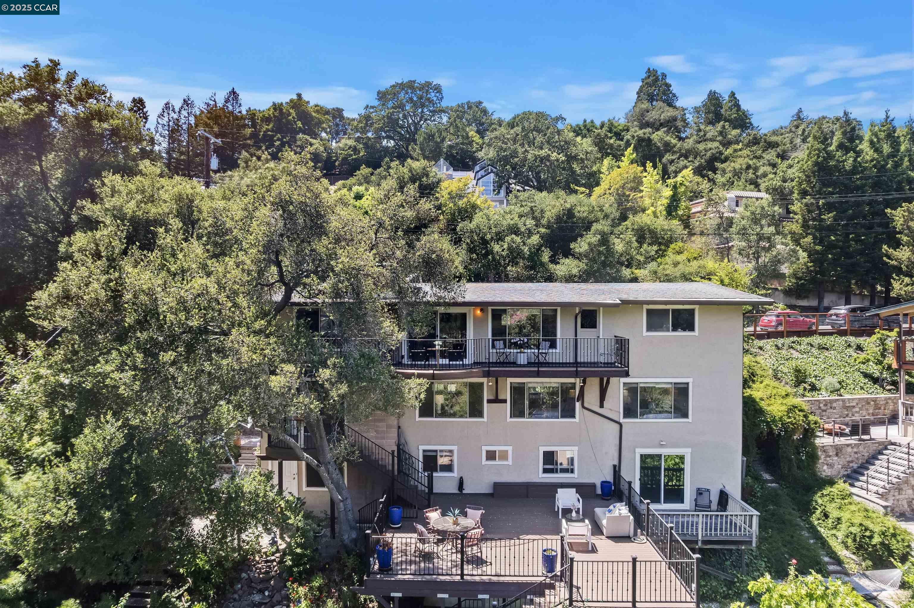 Detail Gallery Image 54 of 59 For 38 Saint Stephens Dr, Orinda,  CA 94563 - 5 Beds | 3/1 Baths