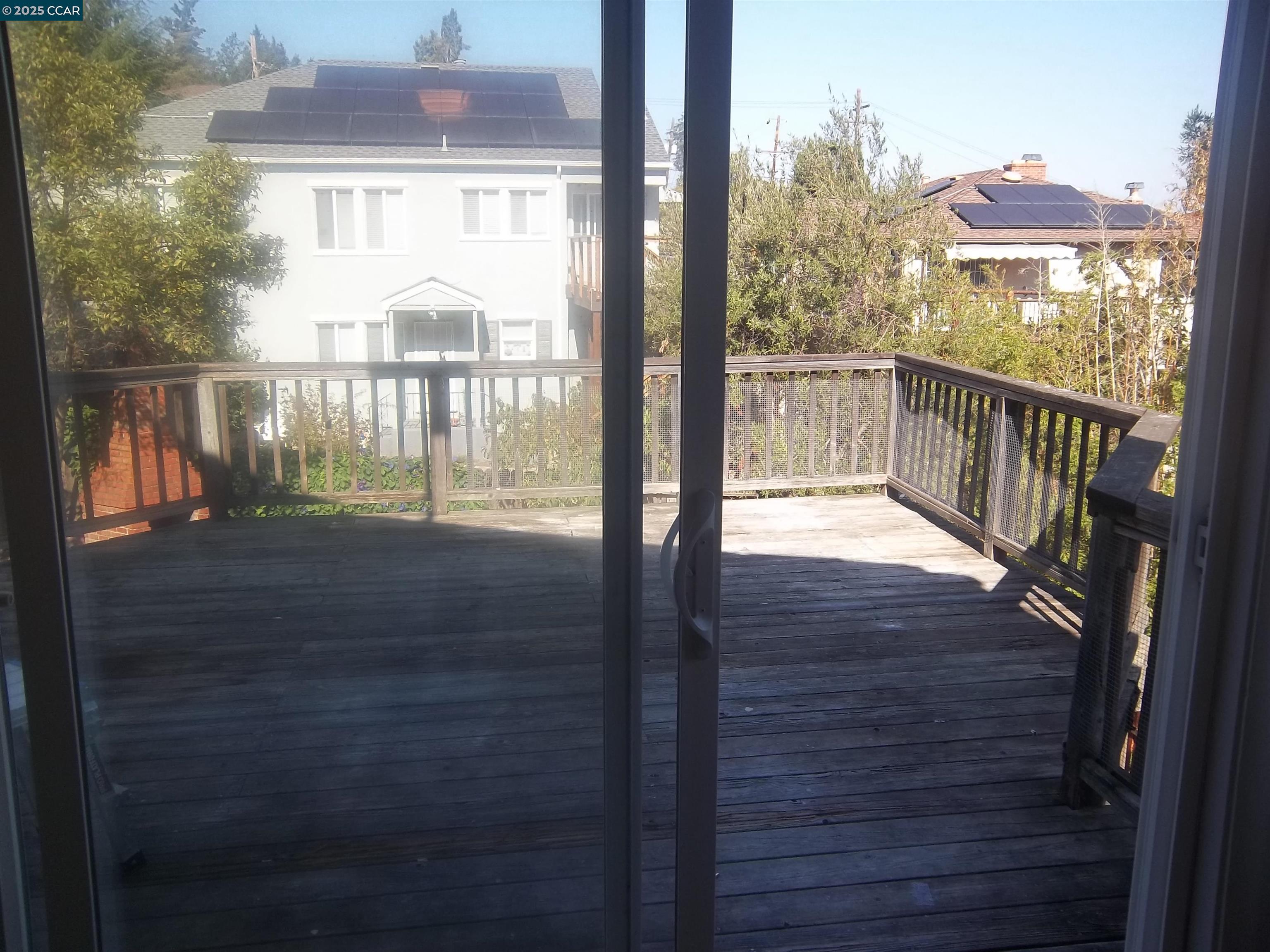 25 Main, Martinez, California 94553, 3 Bedrooms Bedrooms, 7 Rooms Rooms,2 BathroomsBathrooms,Residential Lease,For Rent,25 Main,41103492